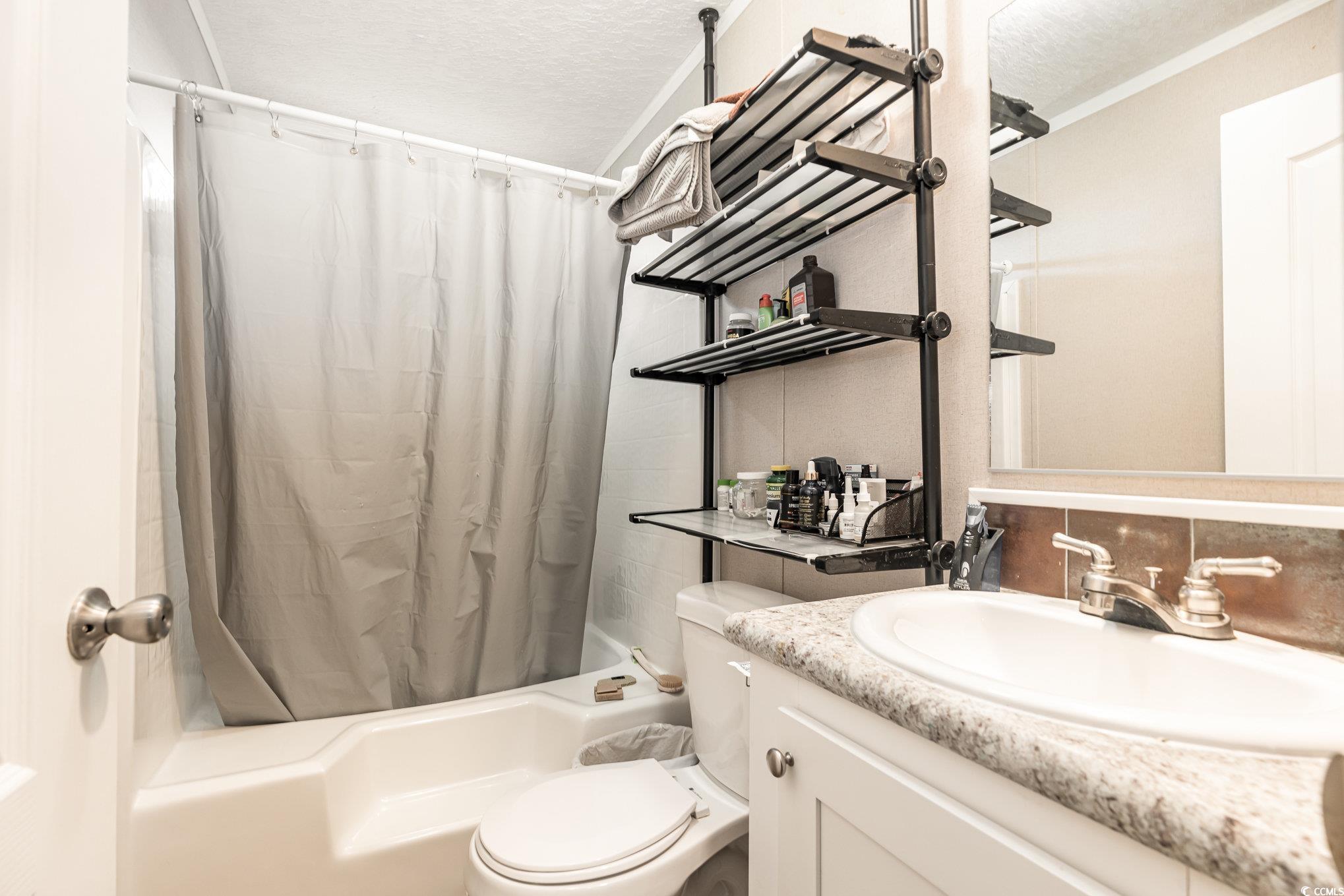 123 Shetland Woods Dr. Property Photo 23