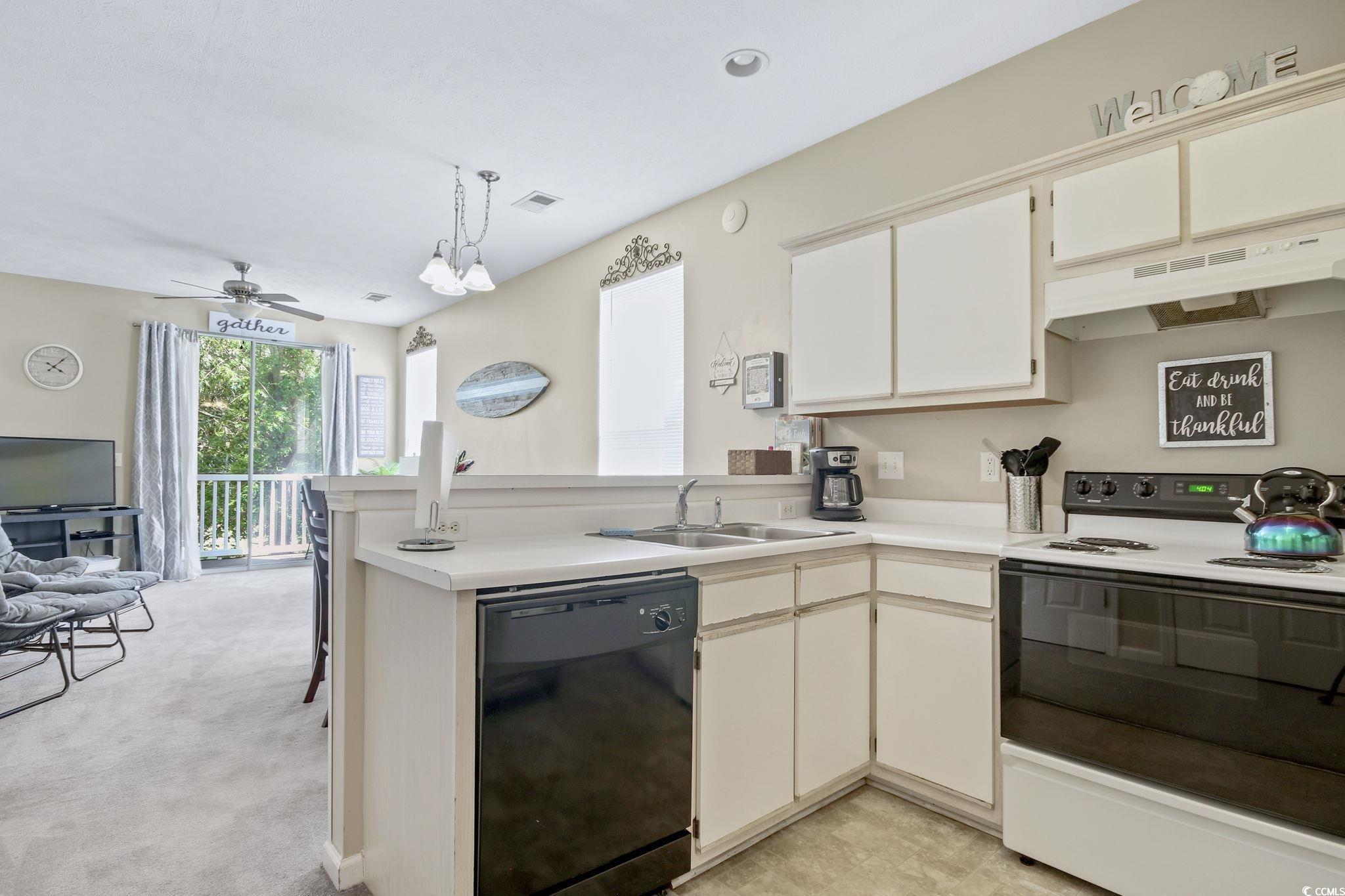 500 River Oaks Dr. Property Photo 5