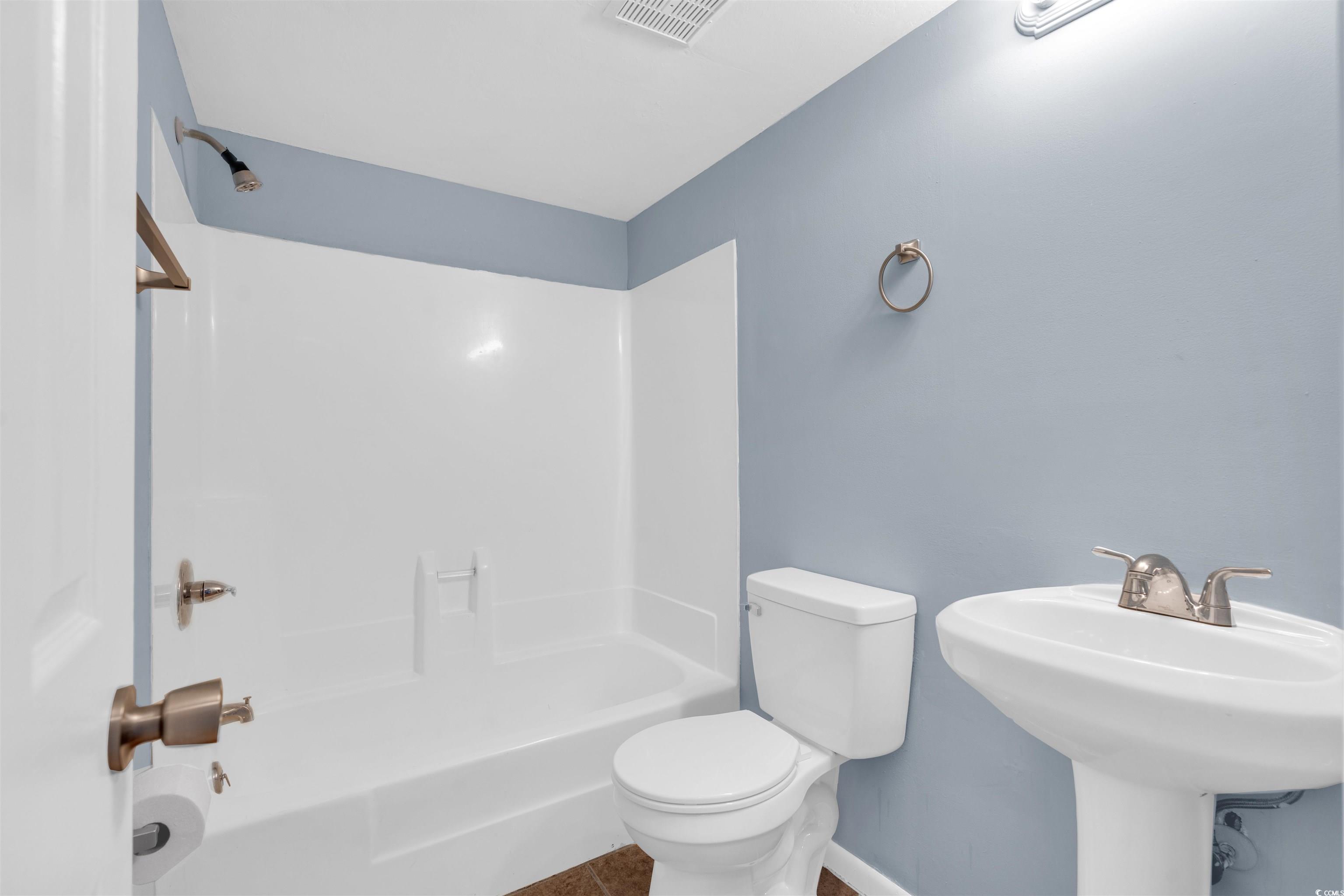1301 Pridgen Rd. Property Photo 5
