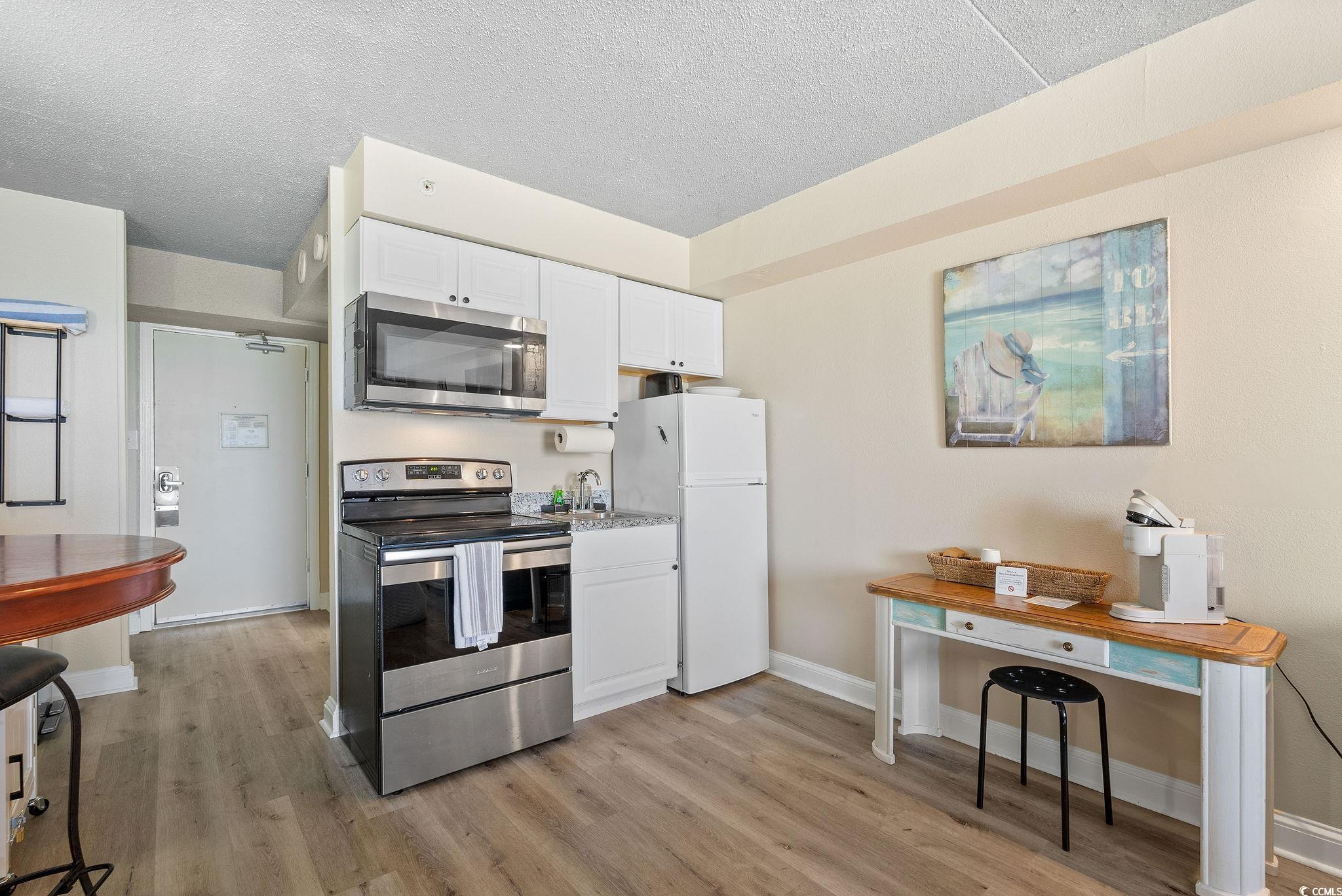 1207 S Ocean Blvd. Property Photo 11