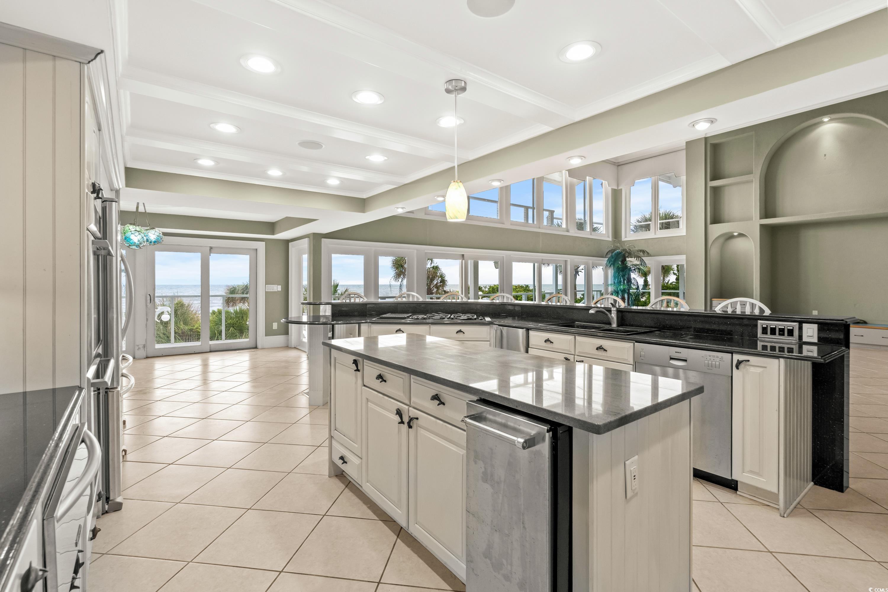 8000 Beach Dr. Property Photo 10