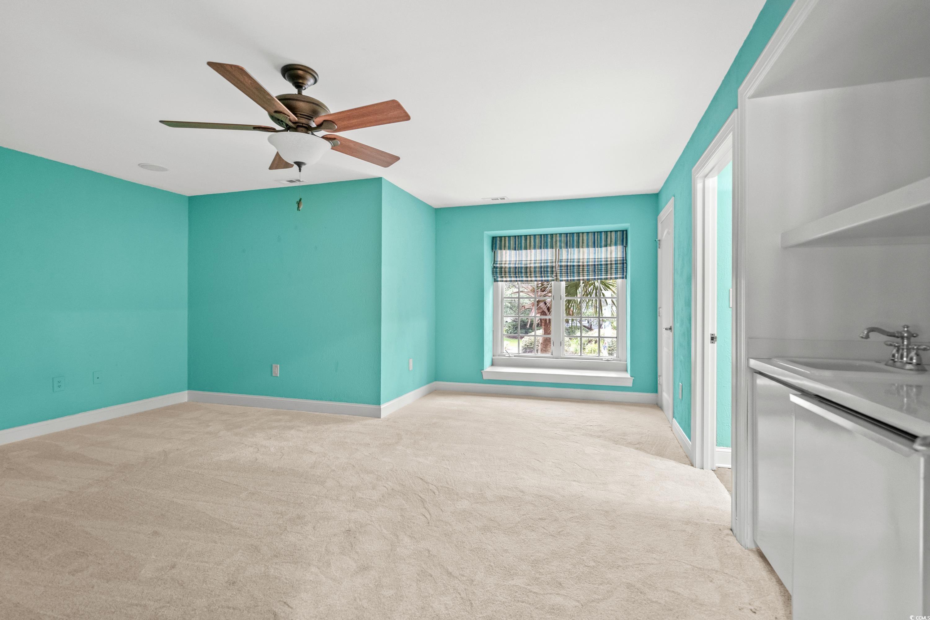 8000 Beach Dr. Property Photo 32