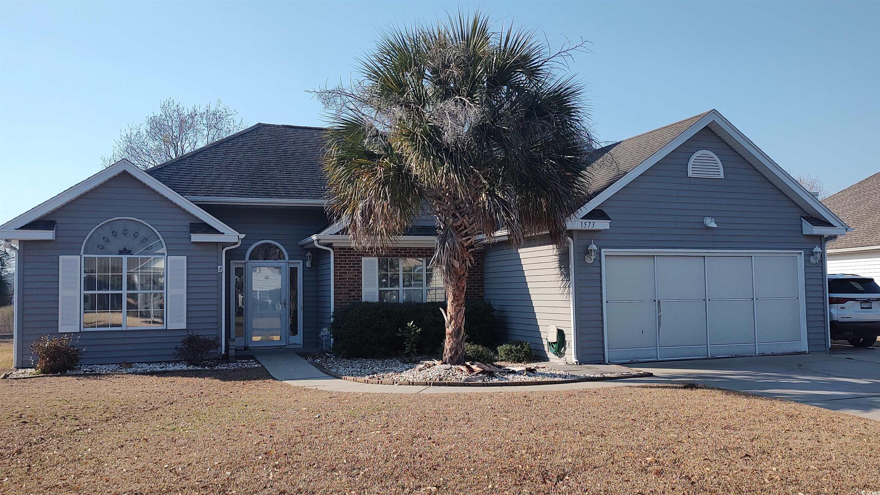 1573 Southwood Dr. Property Photo 1
