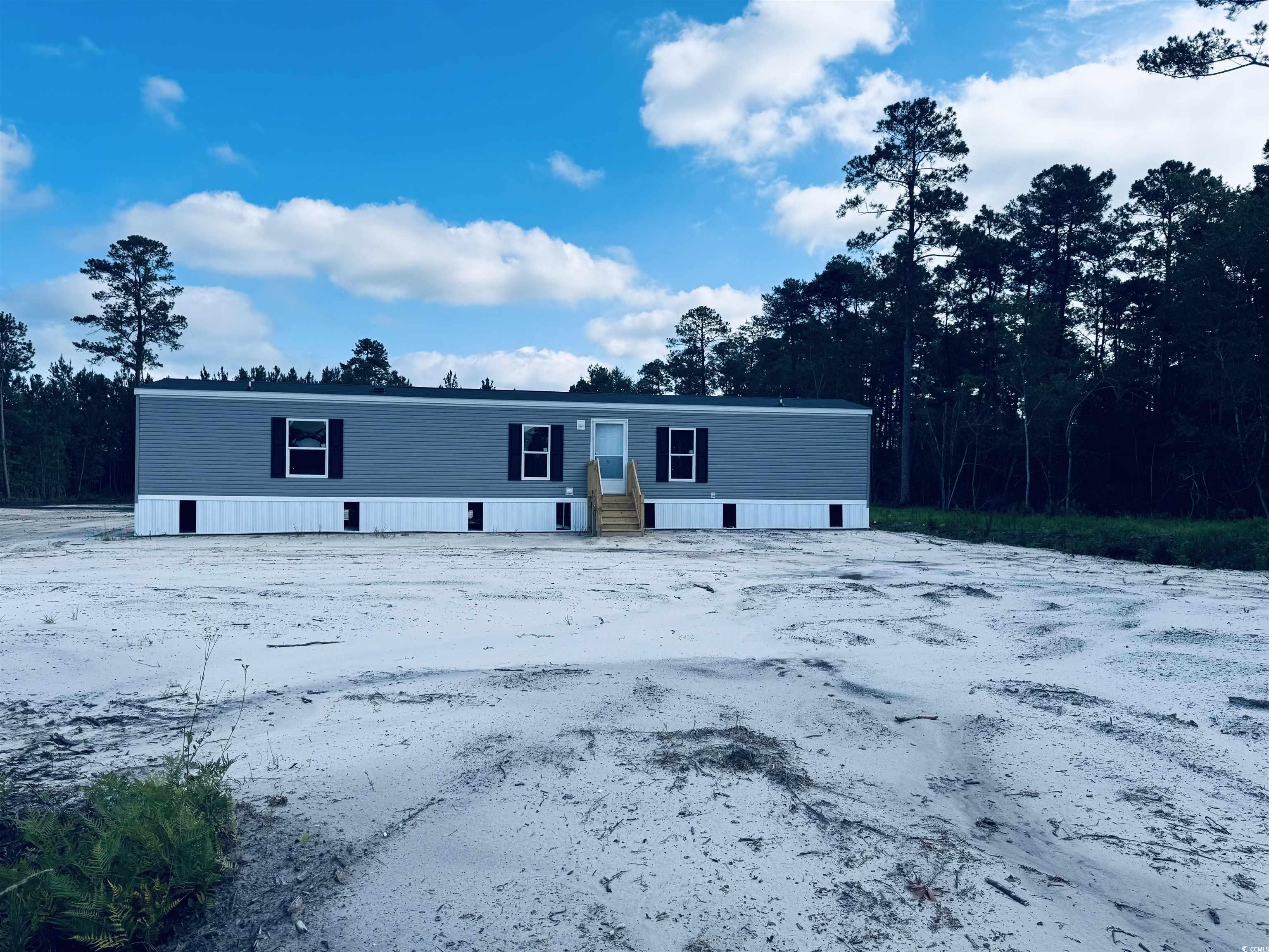 2494 Newton Rd. Property Photo 1