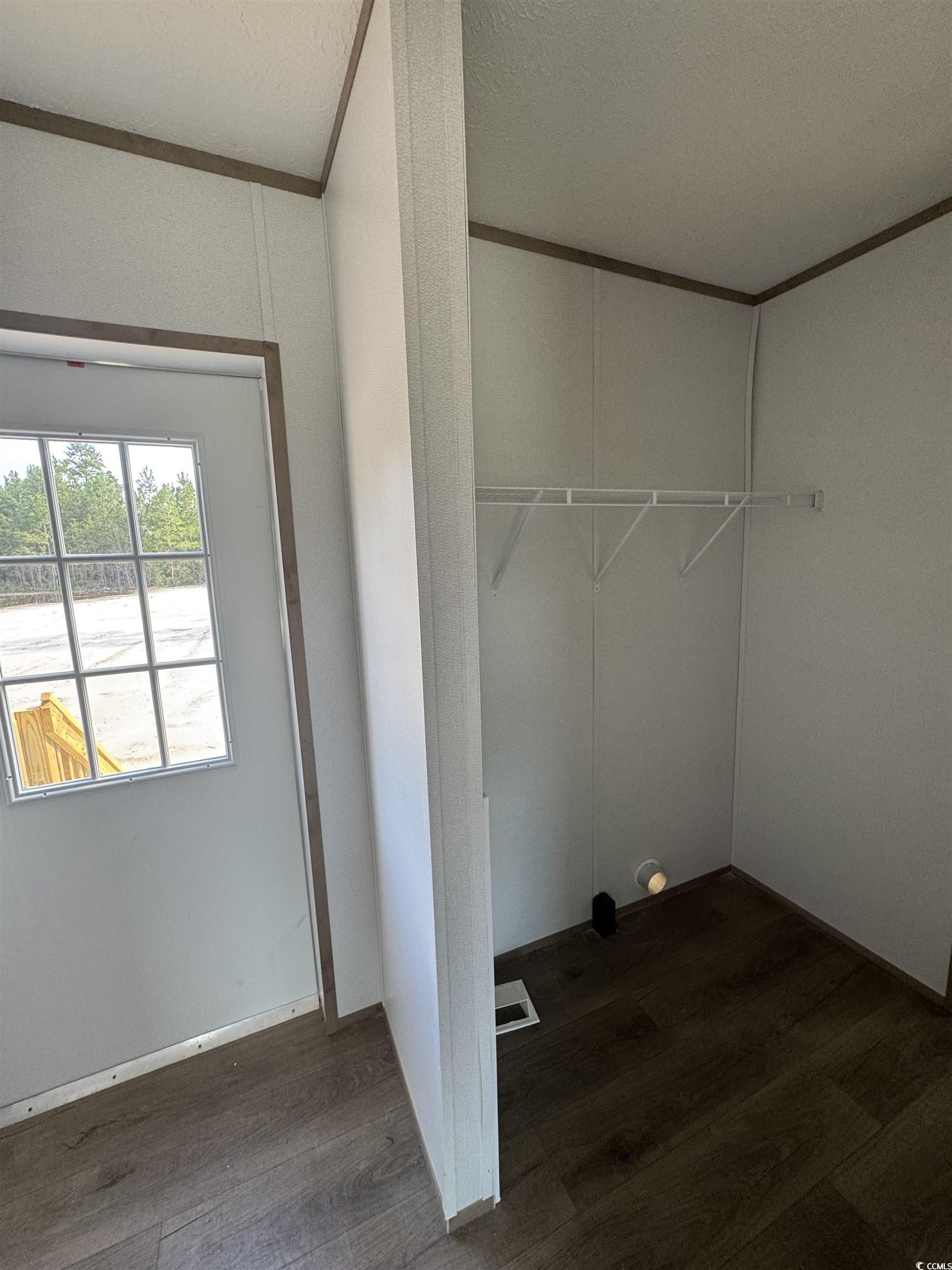 2494 Newton Rd. Property Photo 13
