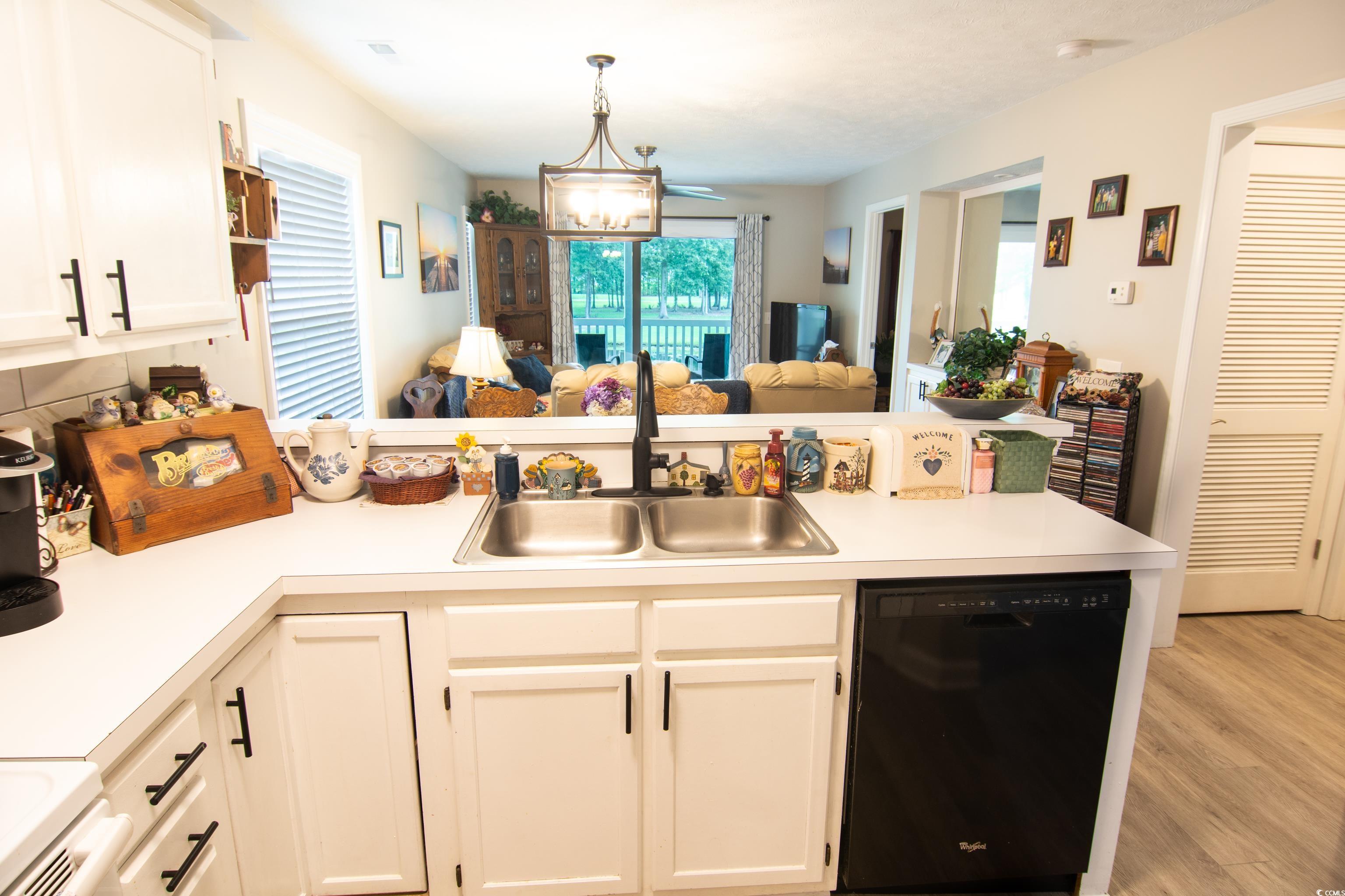 533 White River Dr. Property Photo 6