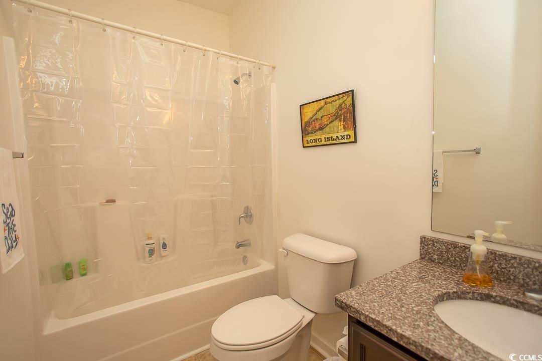 4917 Twin Pond Ct. Property Photo 9