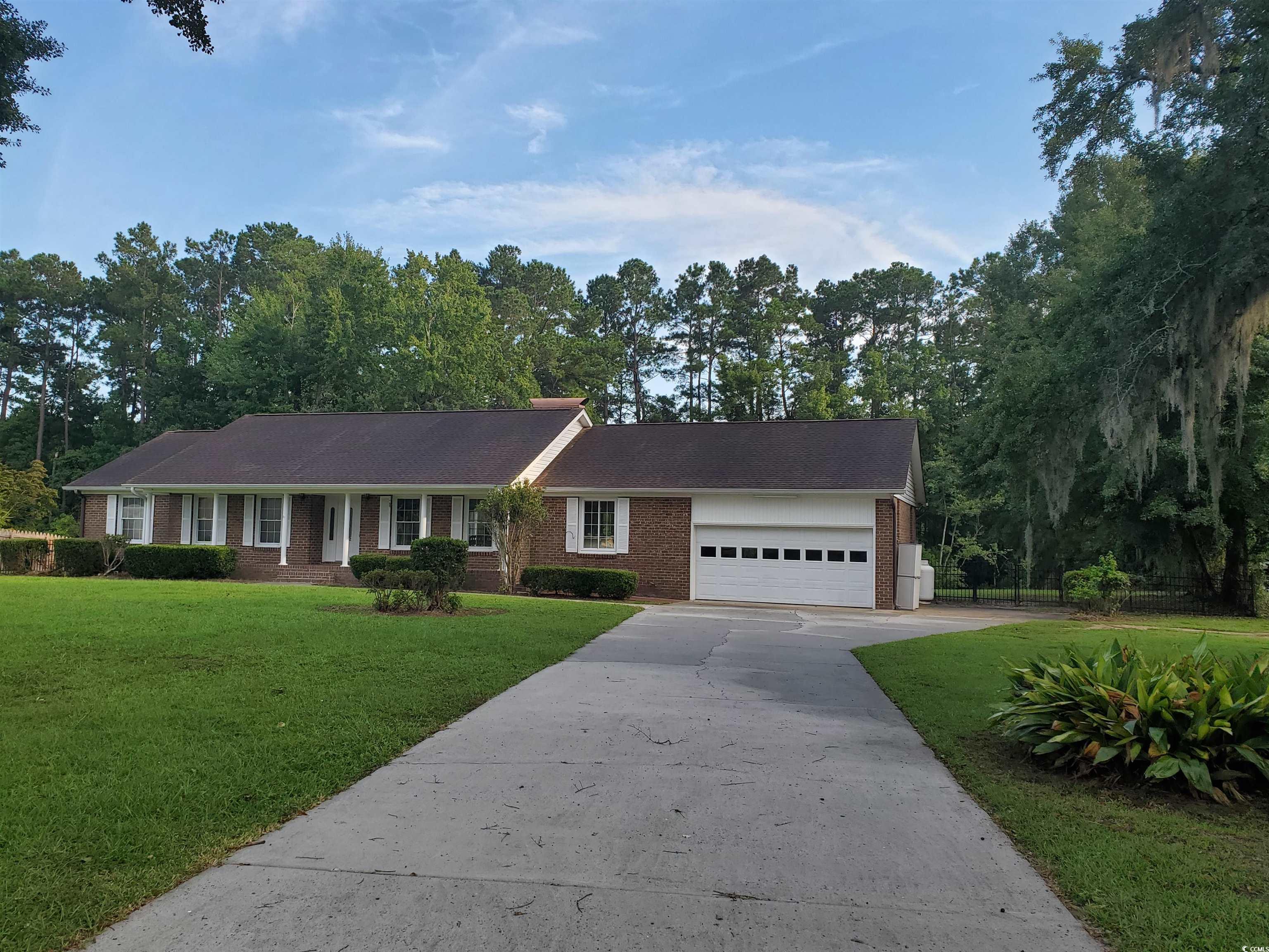 5864 Crestwood Dr.