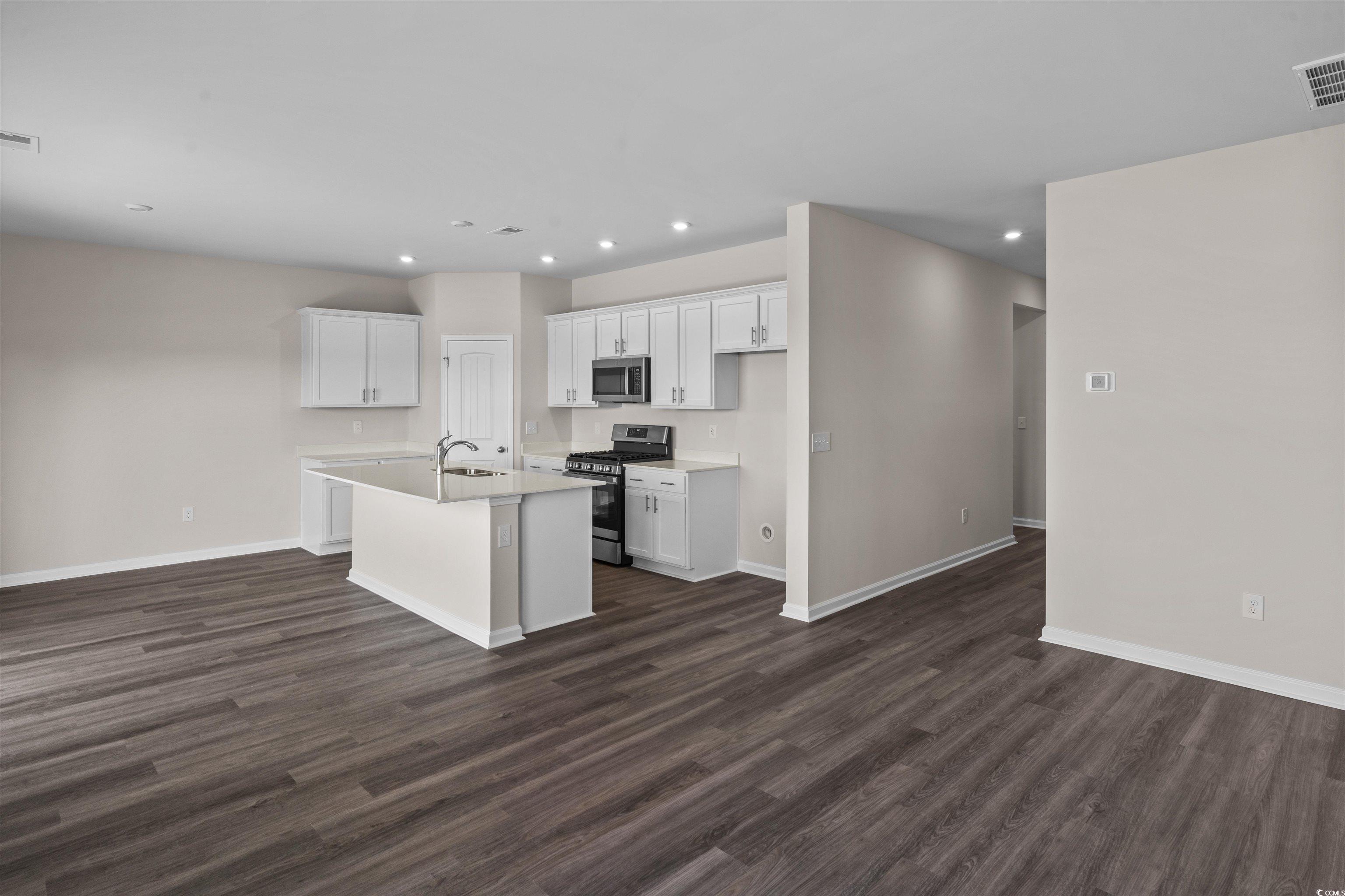 3058 Deerberry Place Property Photo 18