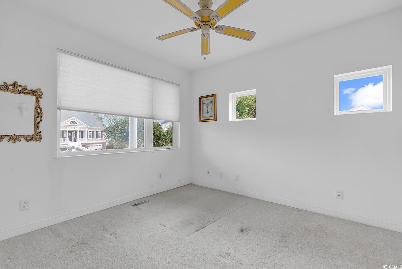 203 Olde Harbour Ct Property Photo 13