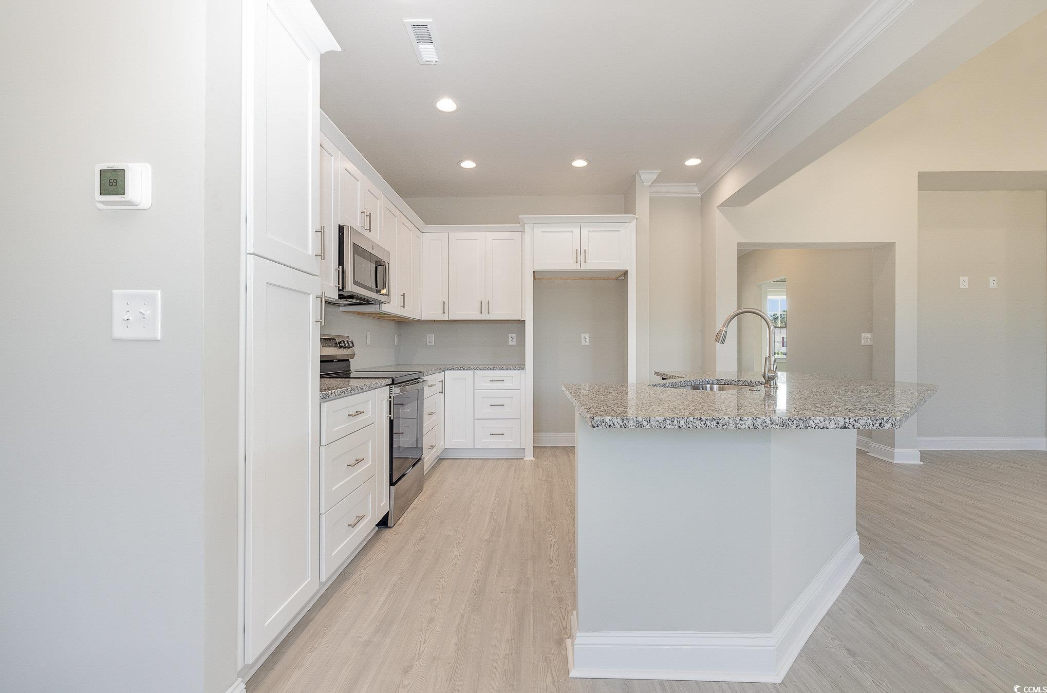 107 Infinity Ln. Property Photo 11