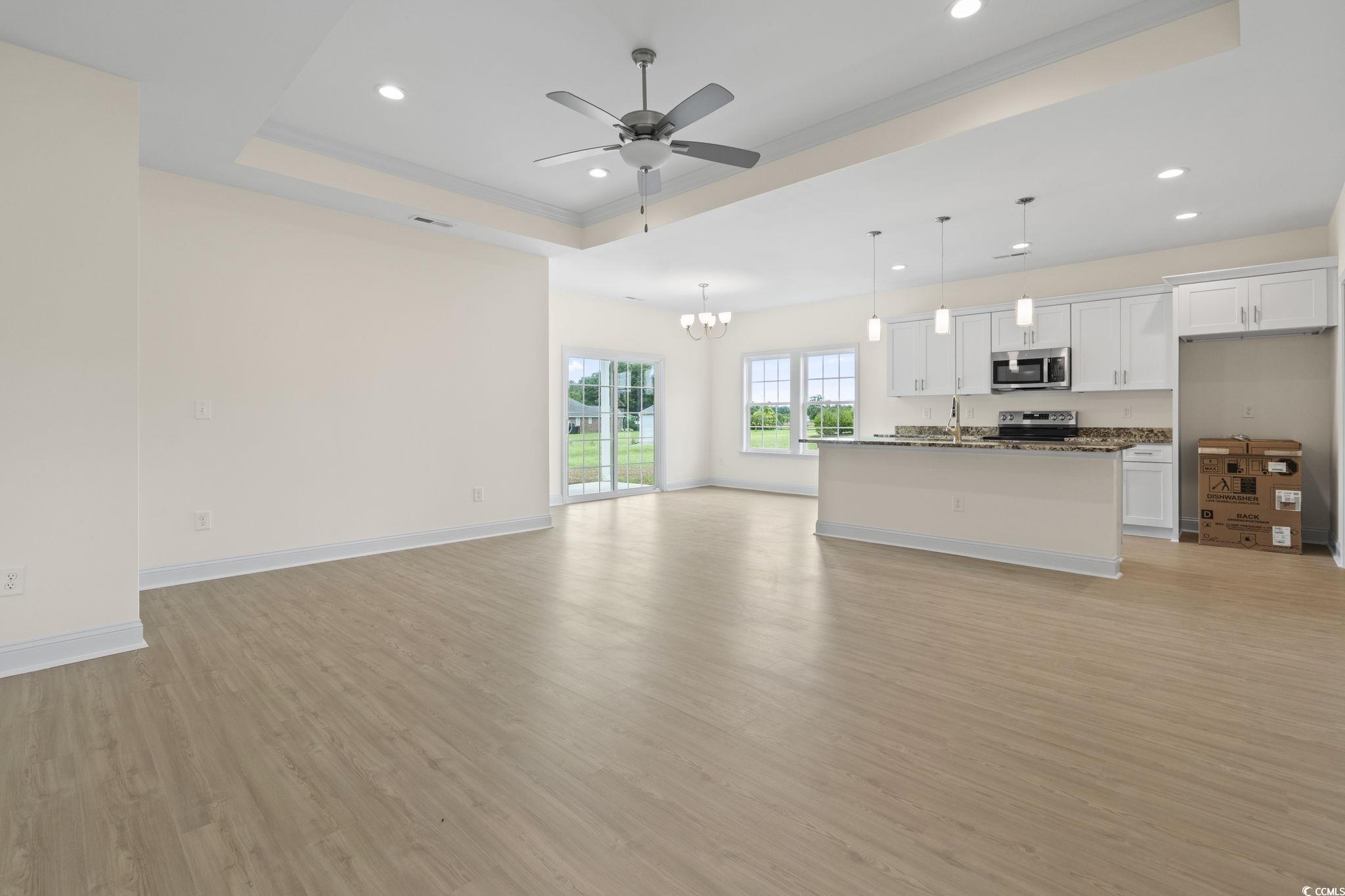 108 Infinity Ln. Property Photo 11