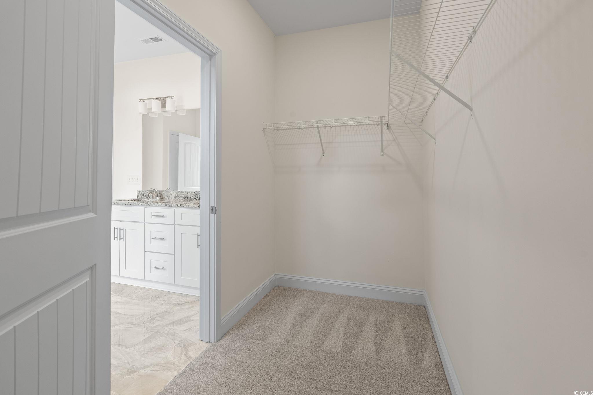 108 Infinity Ln. Property Photo 25