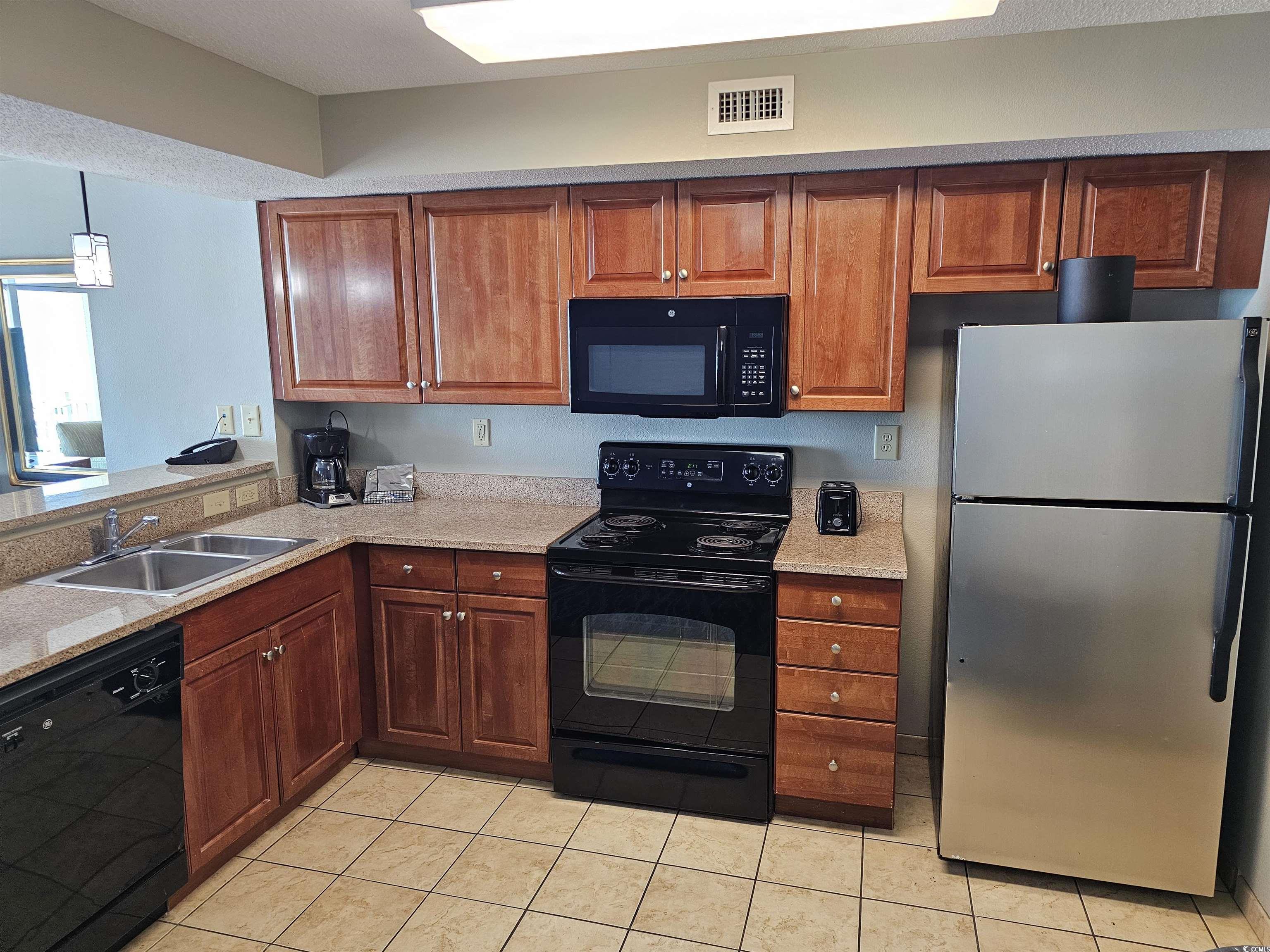 5300 N Ocean Blvd. Property Photo 11