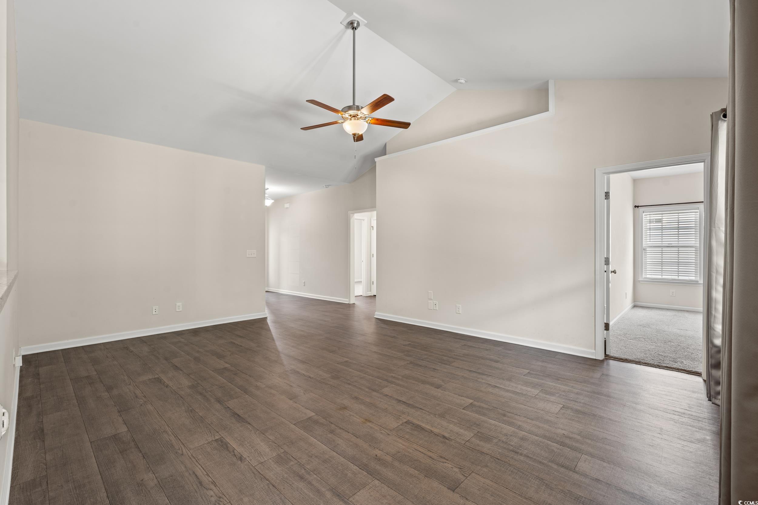 280 Palm Terrace Loop Property Photo 17