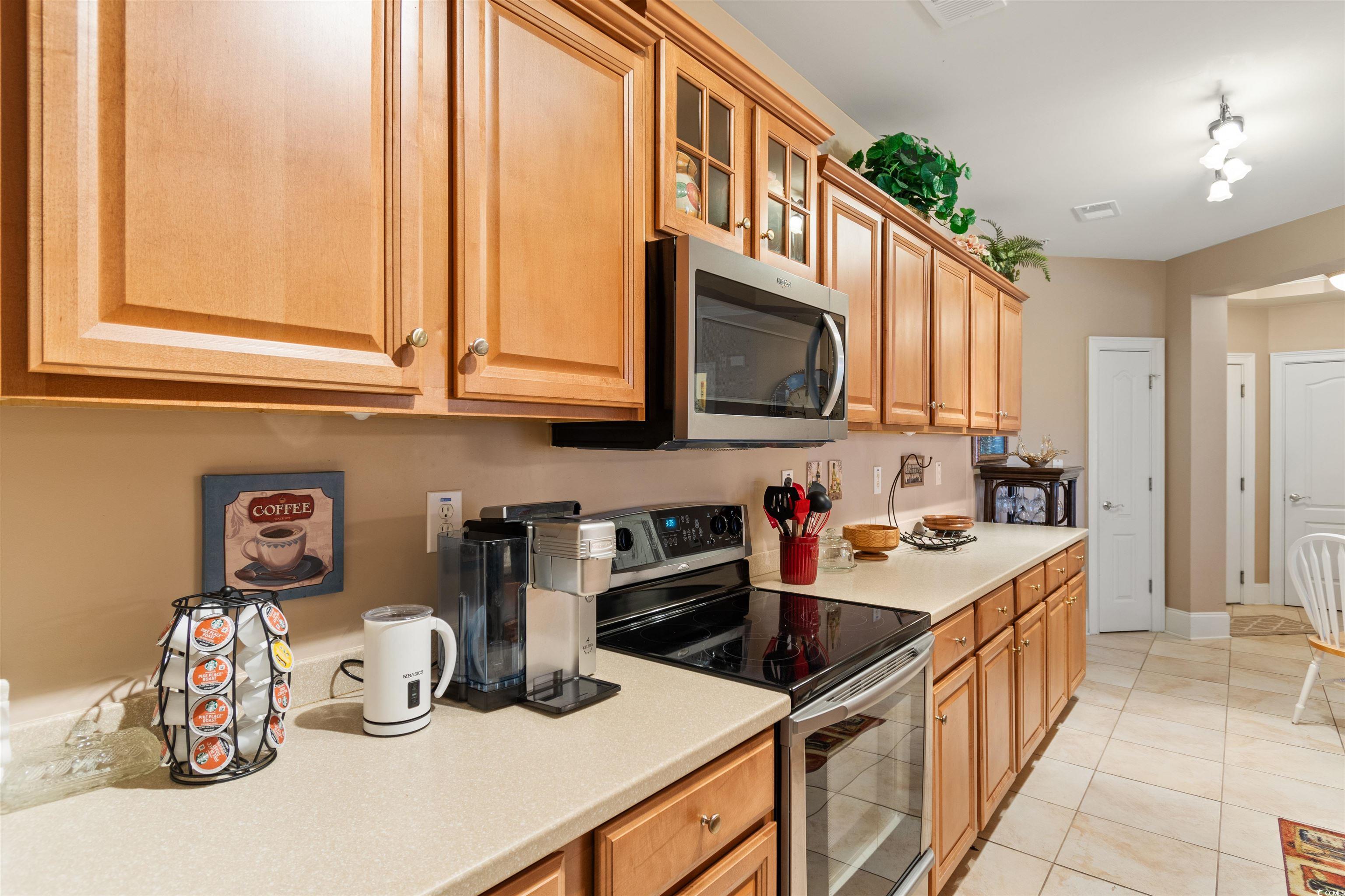 2180 Waterview Dr. Property Photo 7