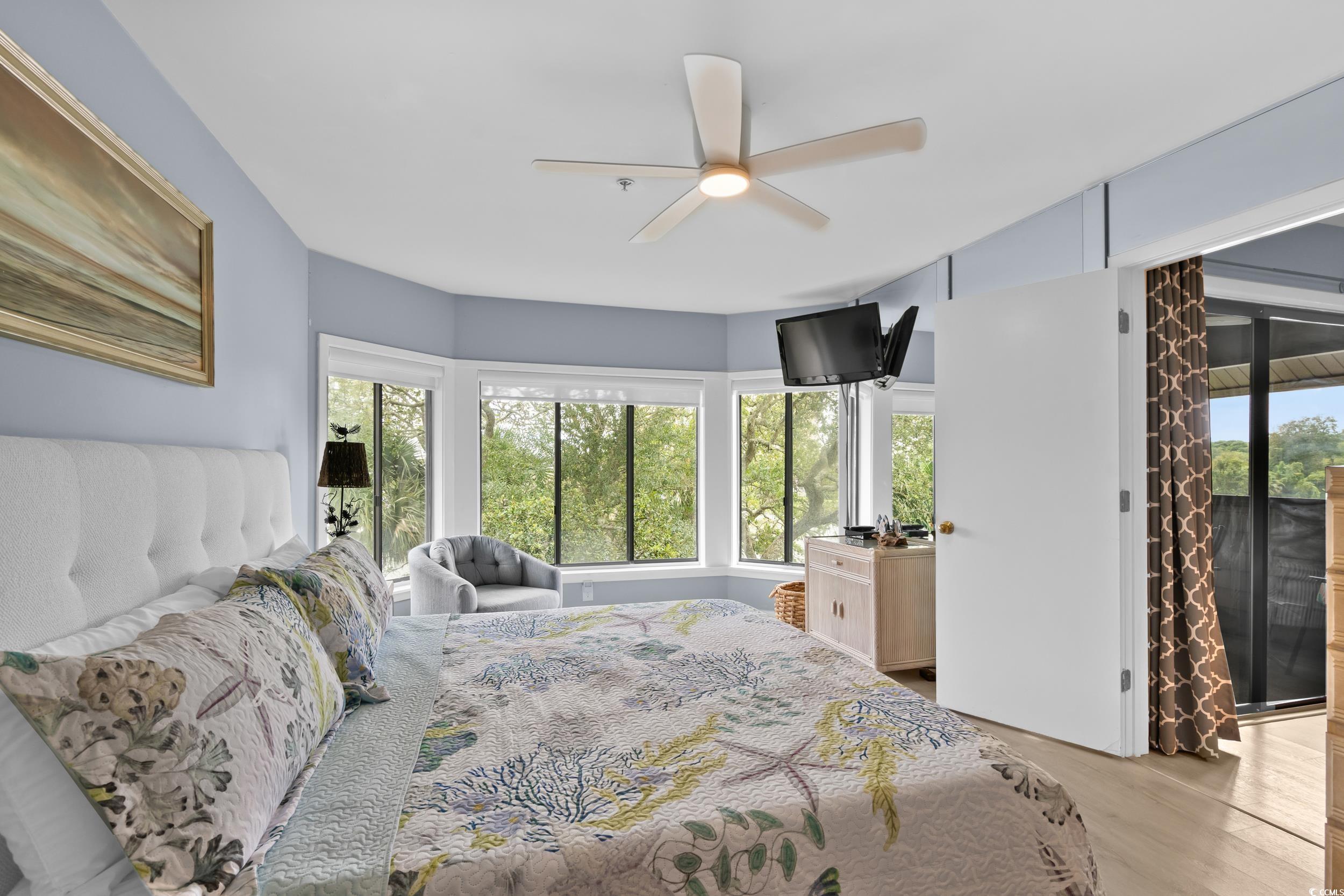 410 Melrose Pl. Property Photo 16