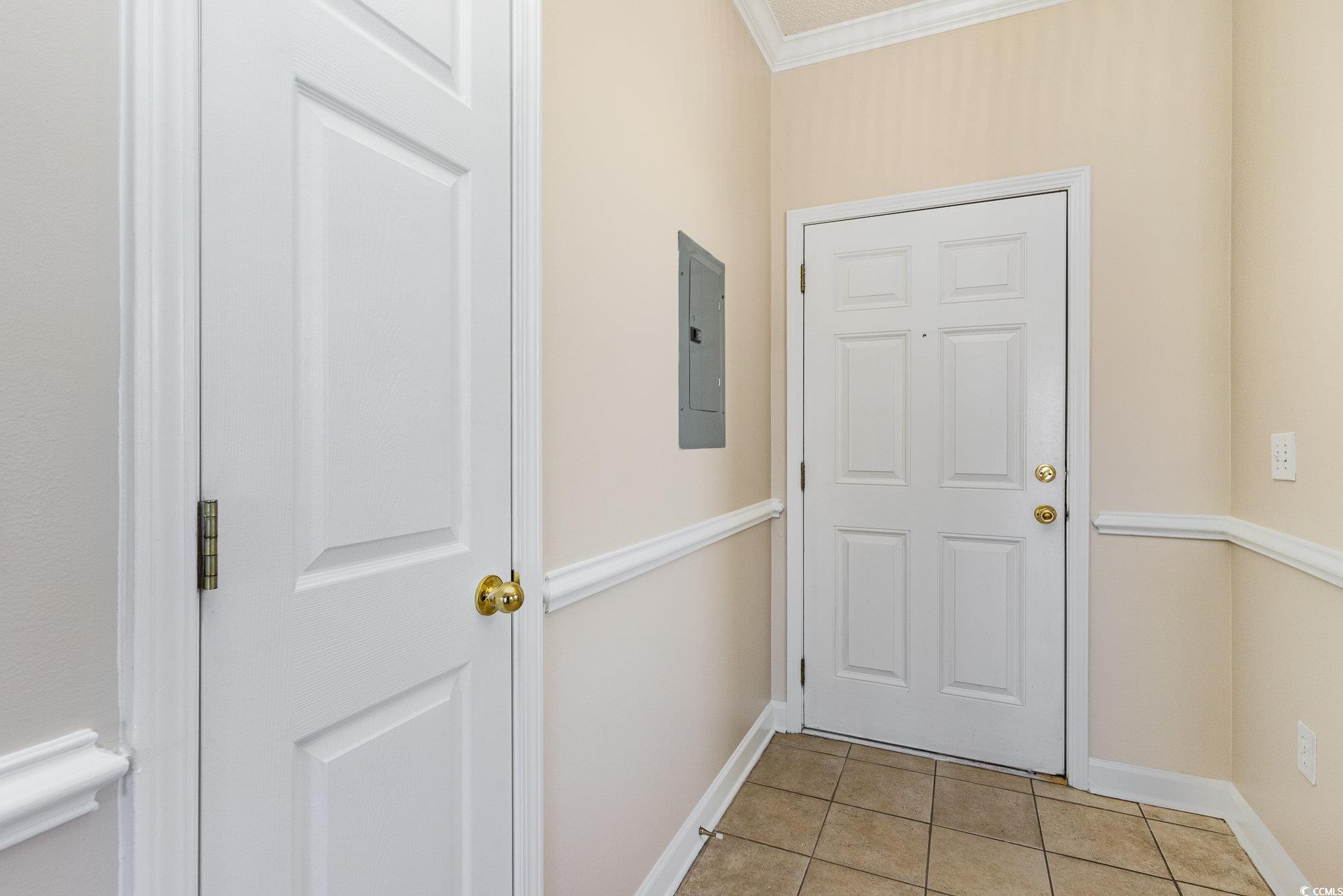 604 Heathrow Dr. Property Photo 5
