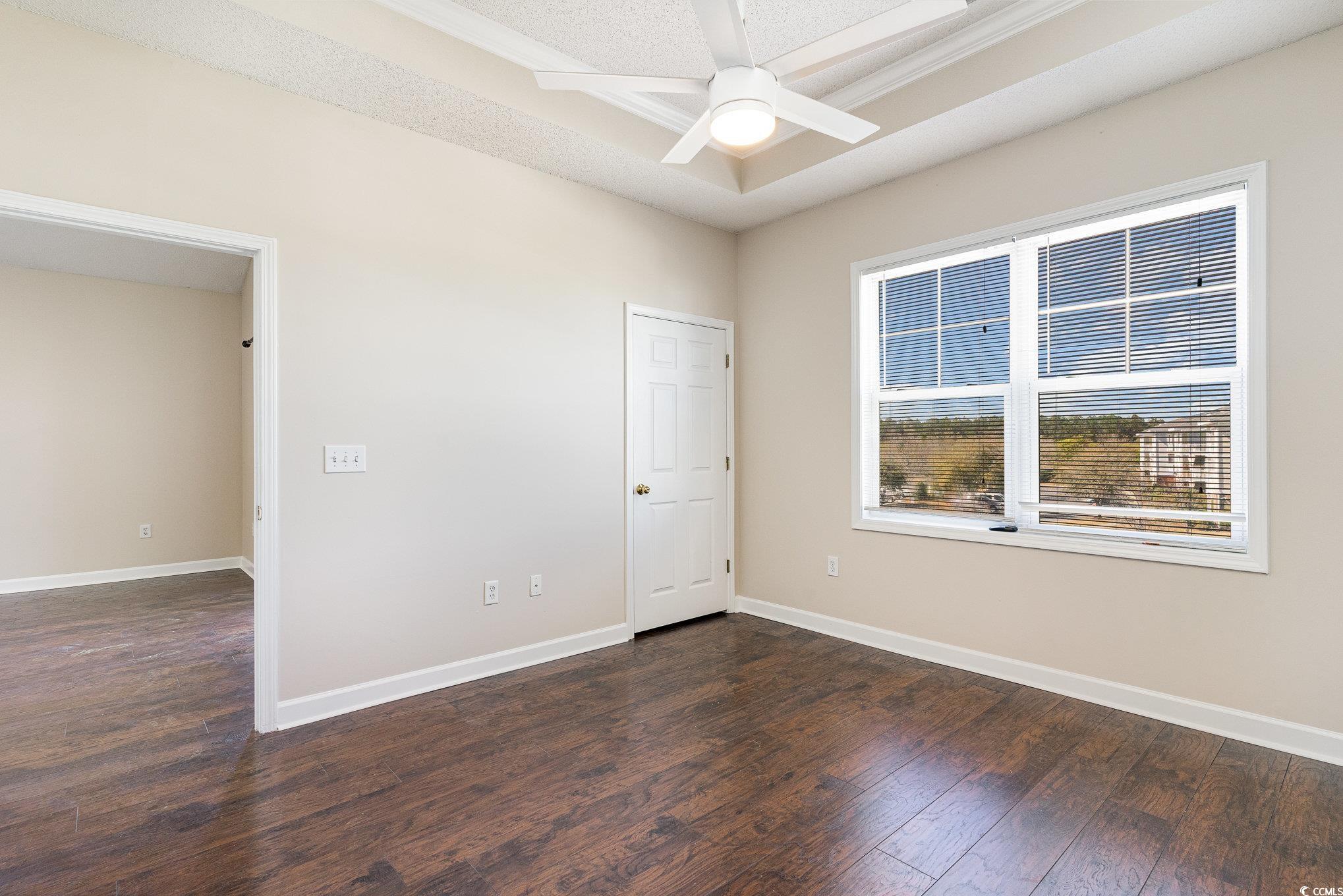 604 Heathrow Dr. Property Photo 17