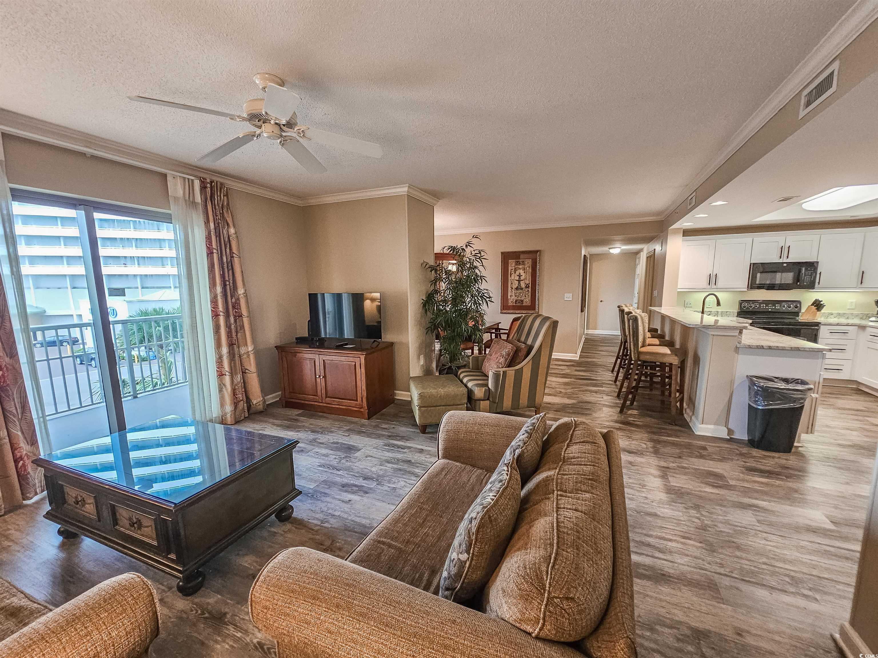 9994 Beach Club Dr. Property Photo 7