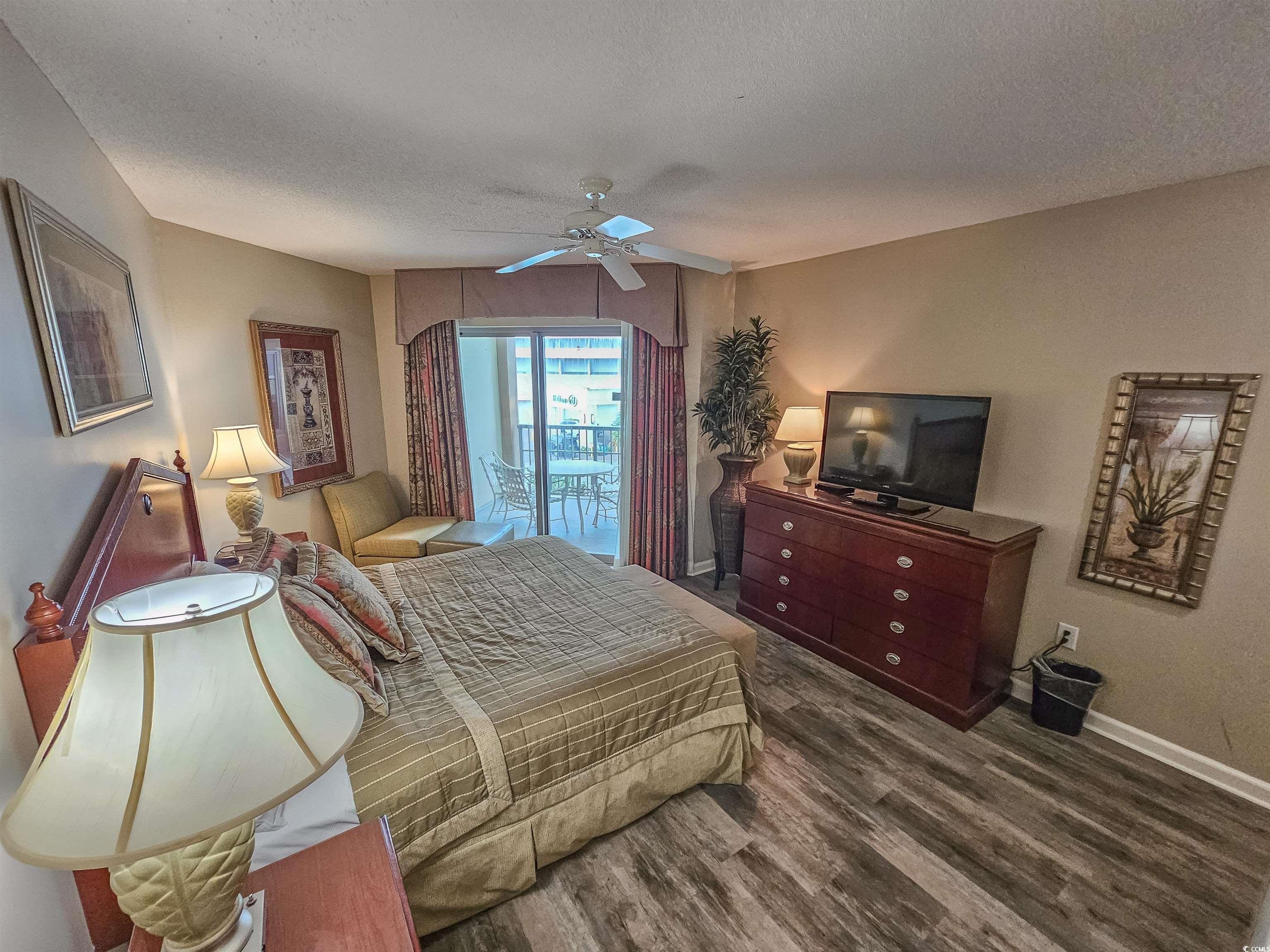 9994 Beach Club Dr. Property Photo 17