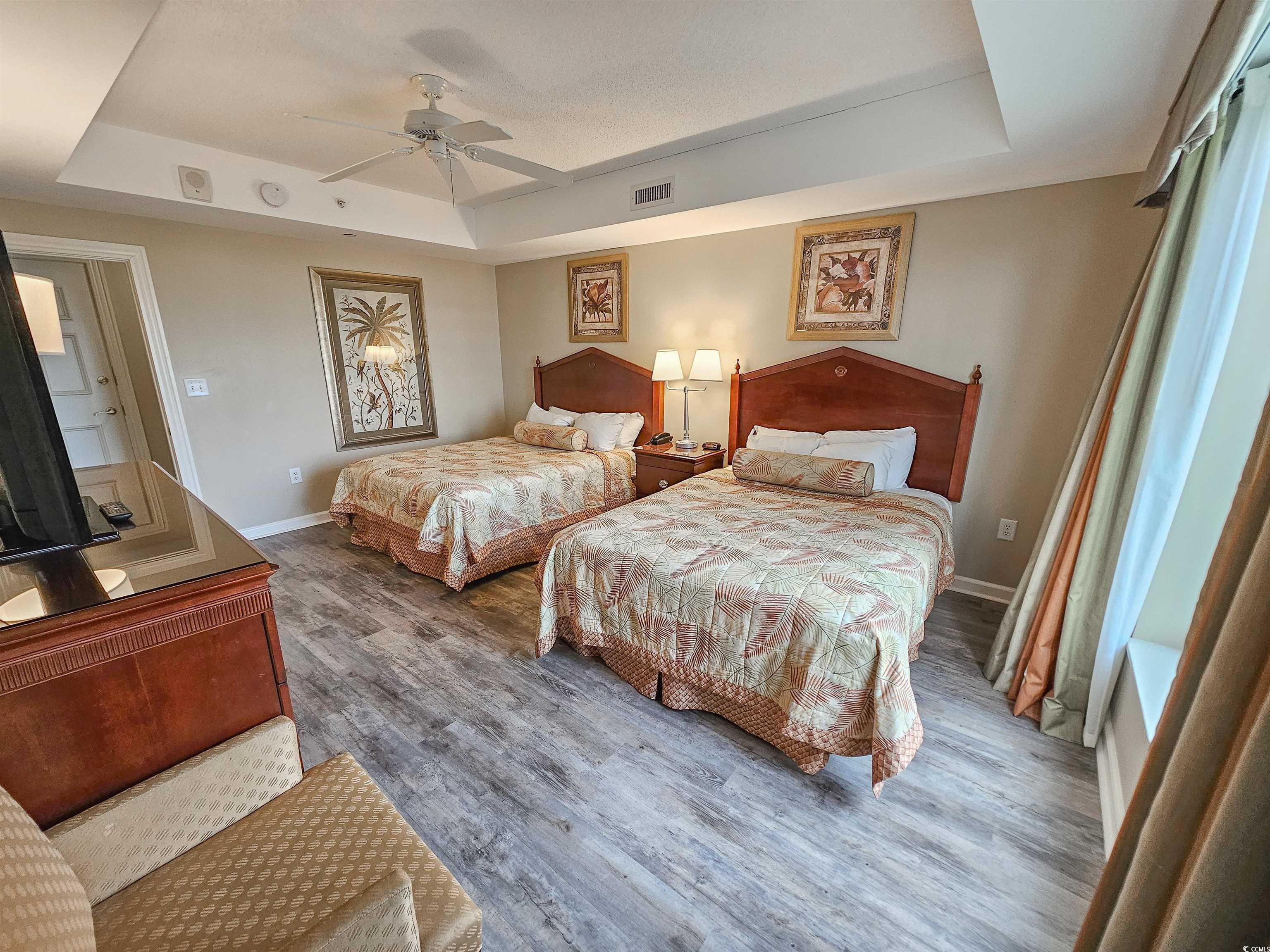 9994 Beach Club Dr. Property Photo 25