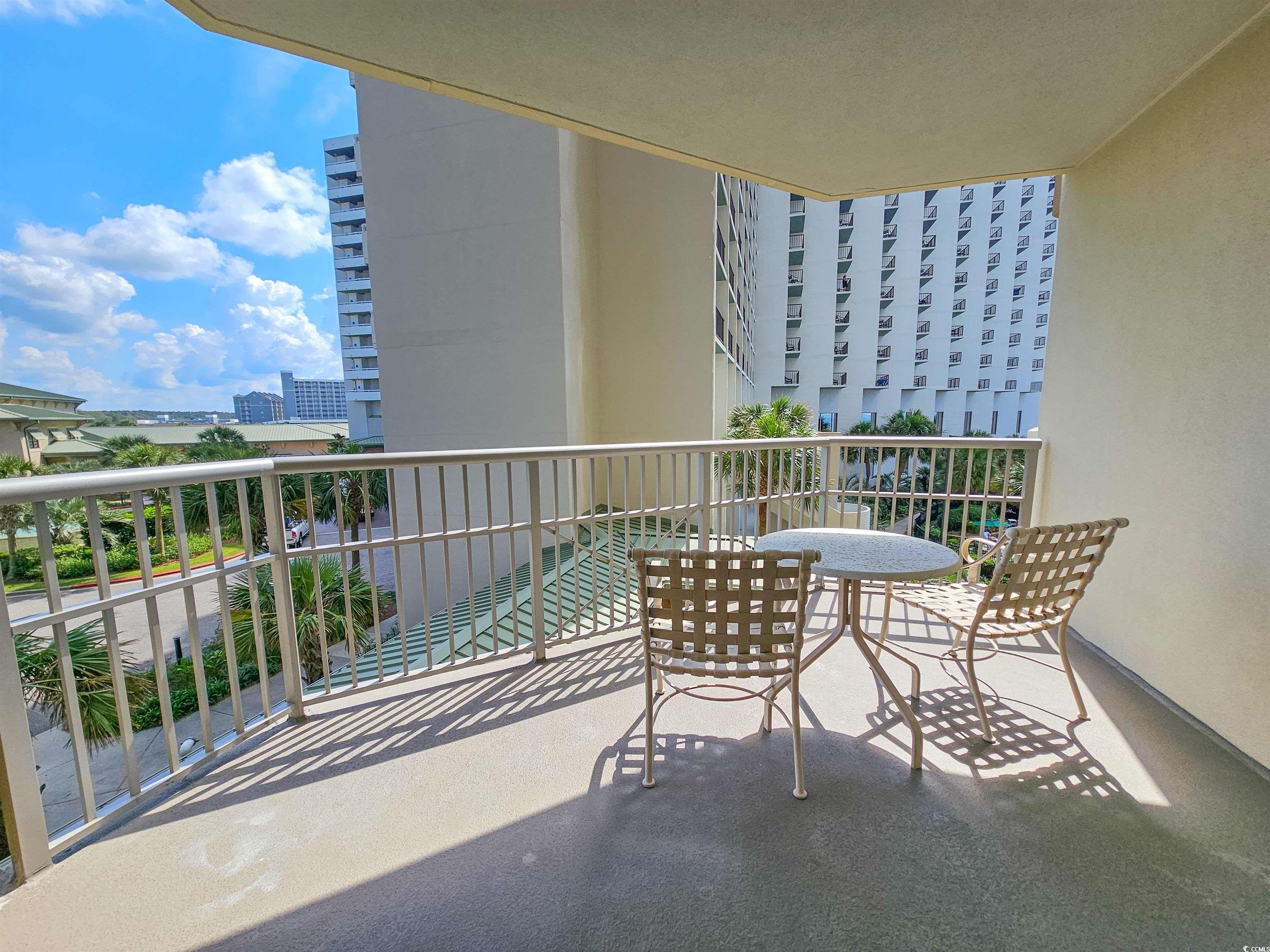 9994 Beach Club Dr. Property Photo 32