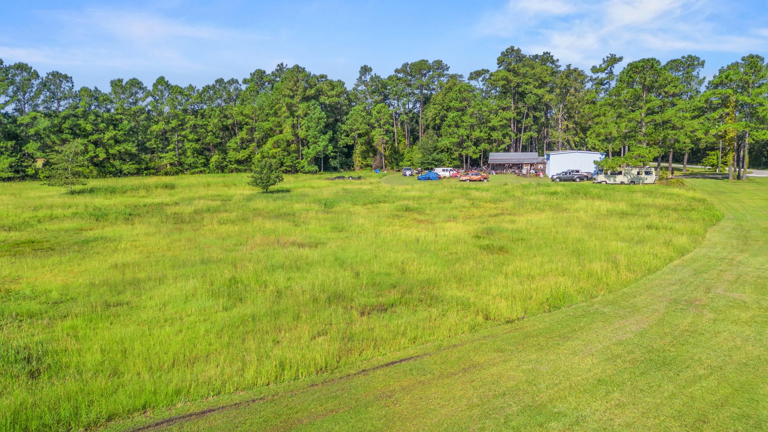 5272 Carriage Rd. Property Photo 8