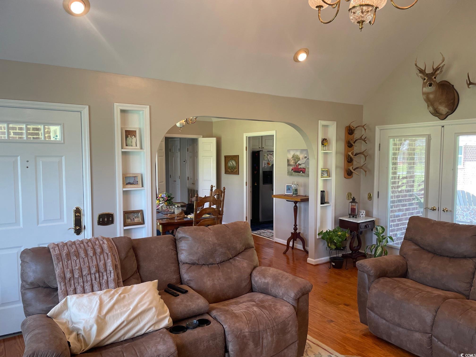 1752 Patriot Ct. Property Photo 2