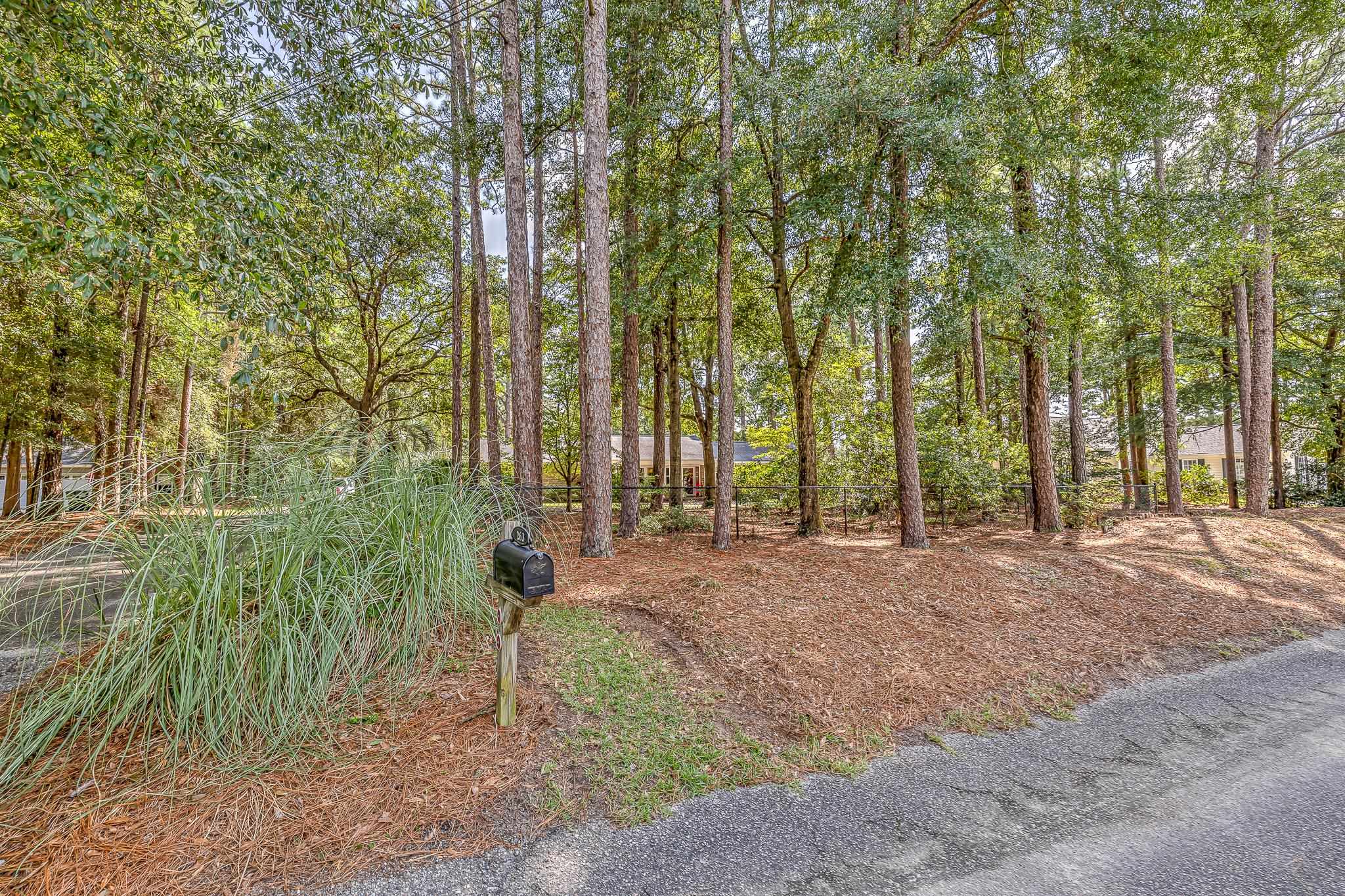 263 Arcadia Dr. Property Photo 4