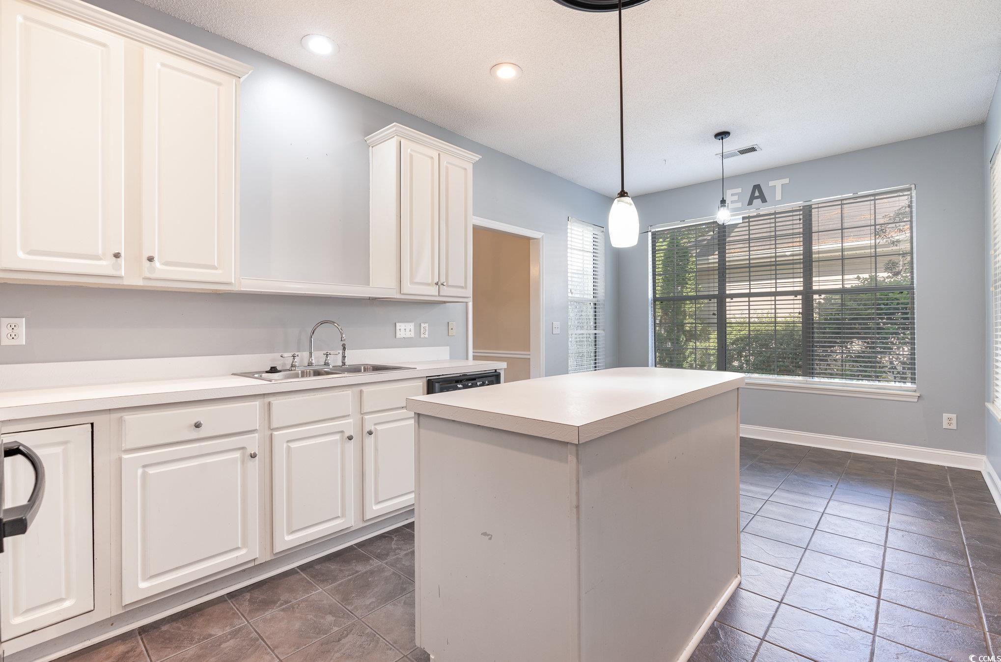 4851 Harvest Dr. Property Photo 15
