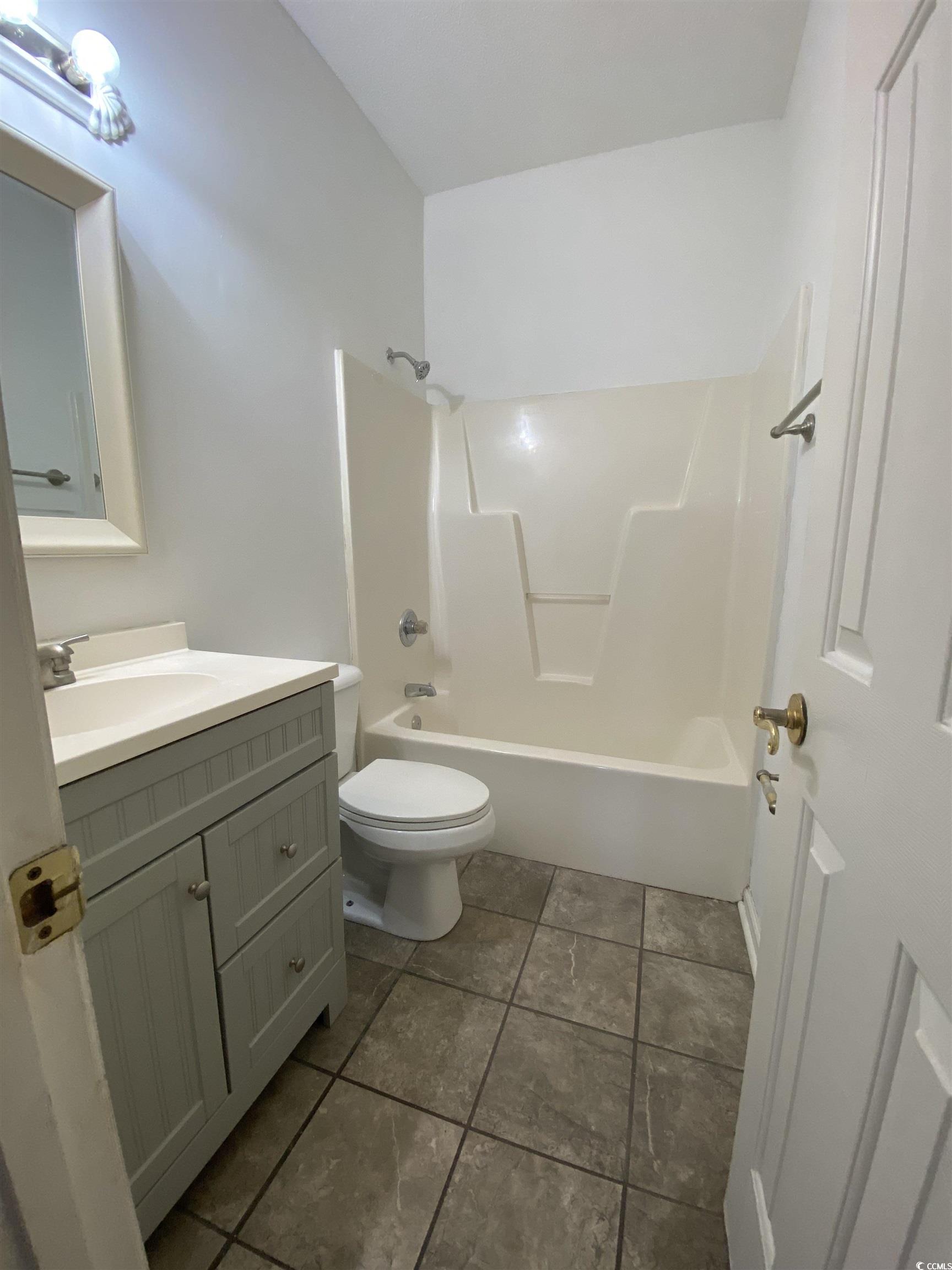 3919 Gladiola Ct. Property Photo 16