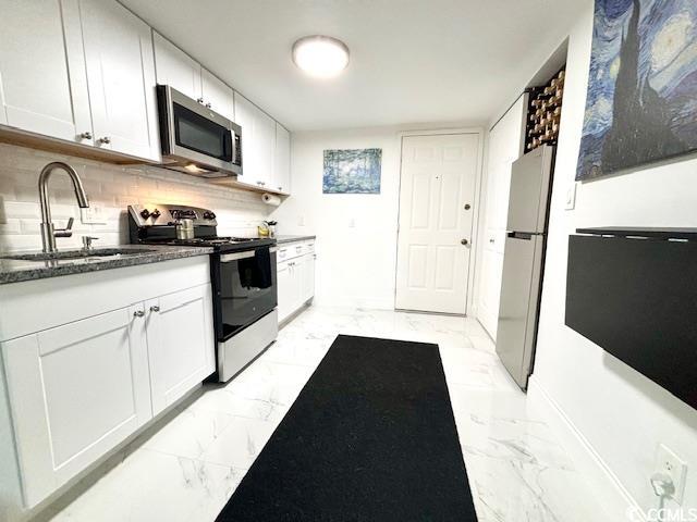 6850 Blue Heron Blvd. Property Photo 7