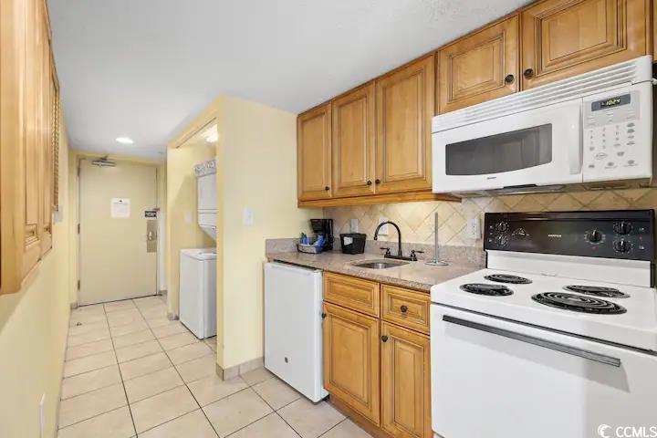 7100 Ocean Blvd. N Property Photo 12