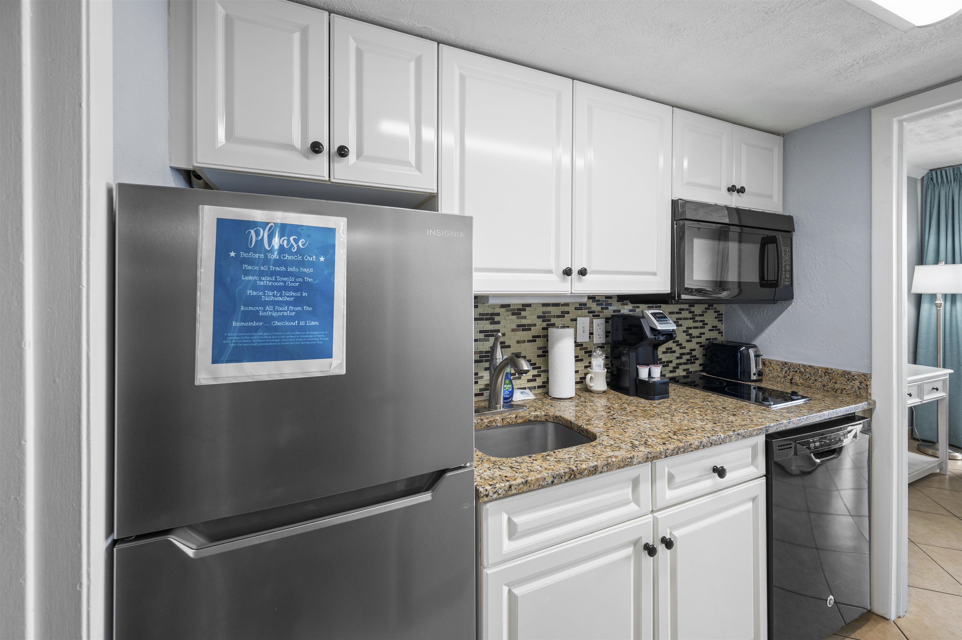 201 74th Ave. N Property Photo 5