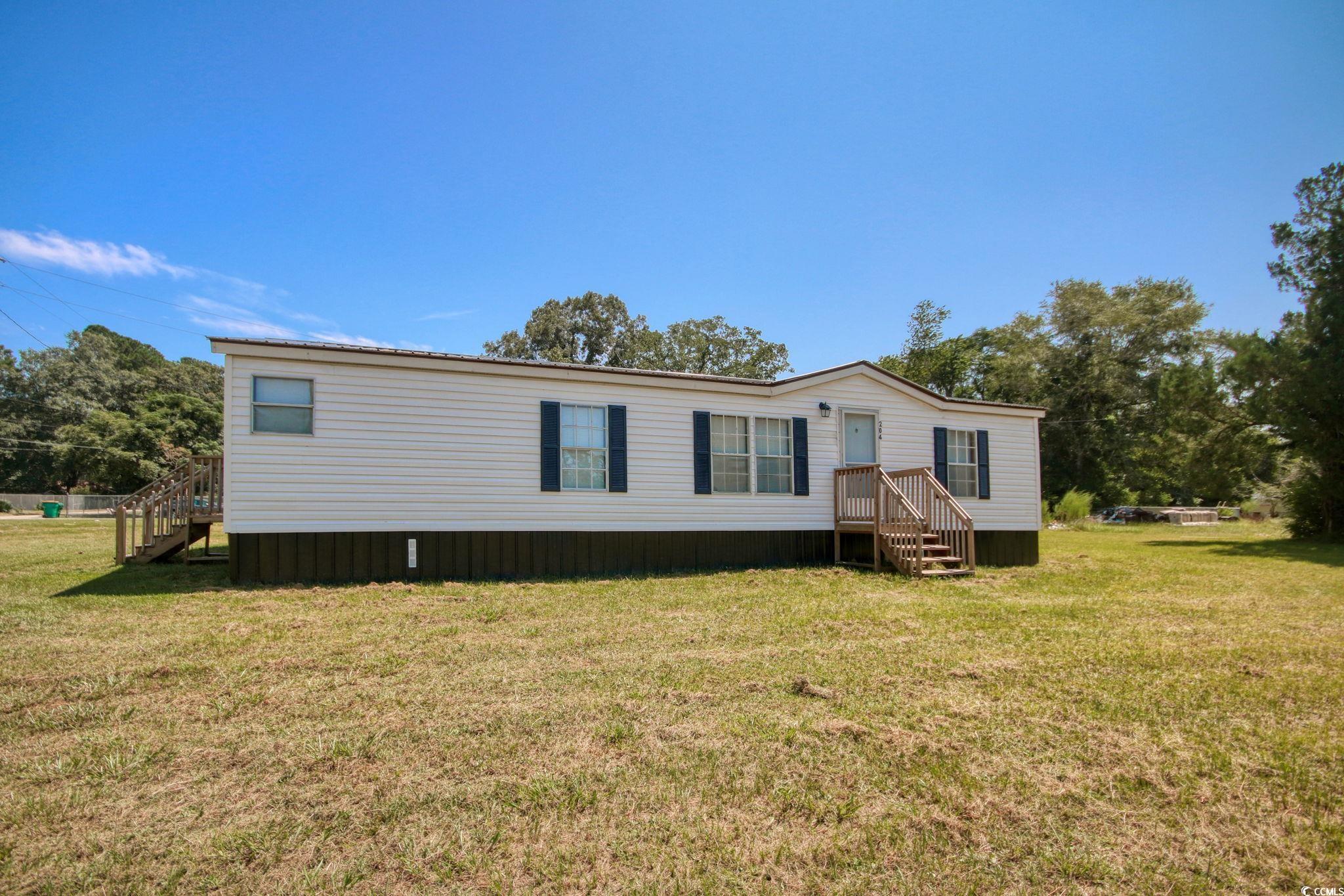 204 Homestead Ct. Property Photo 1