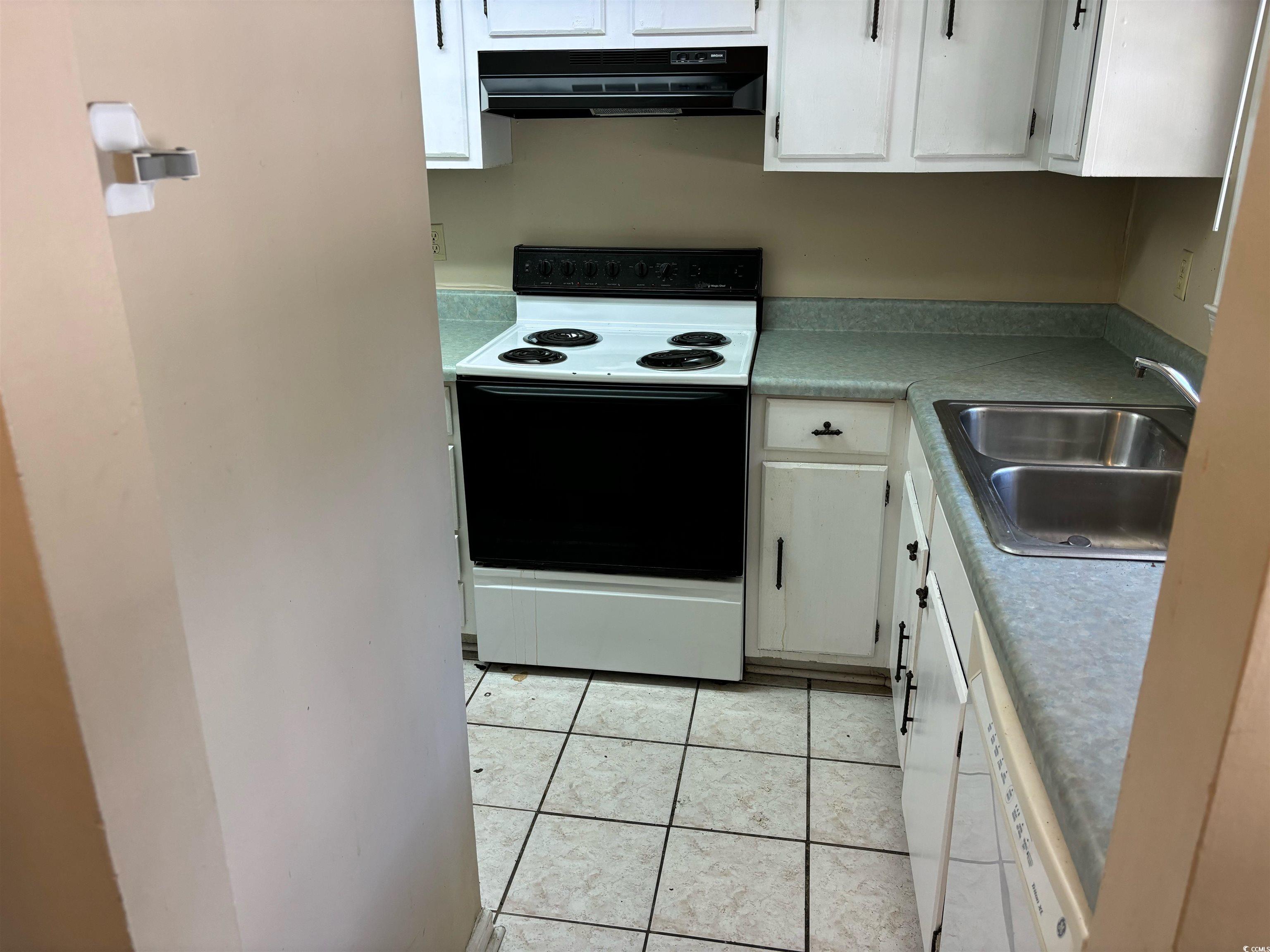 1025 Carolina Rd. Property Photo 5