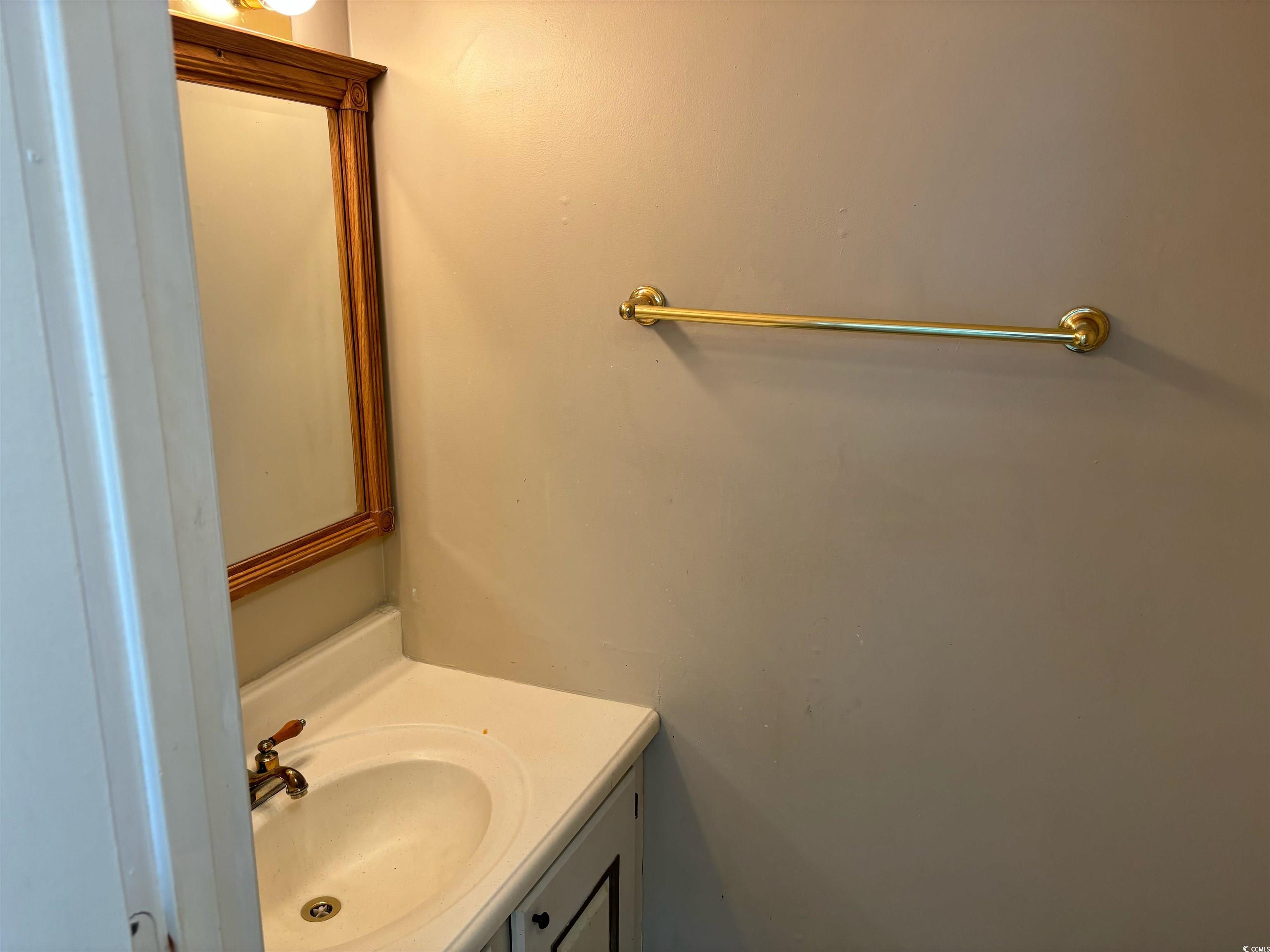 1025 Carolina Rd. Property Photo 8