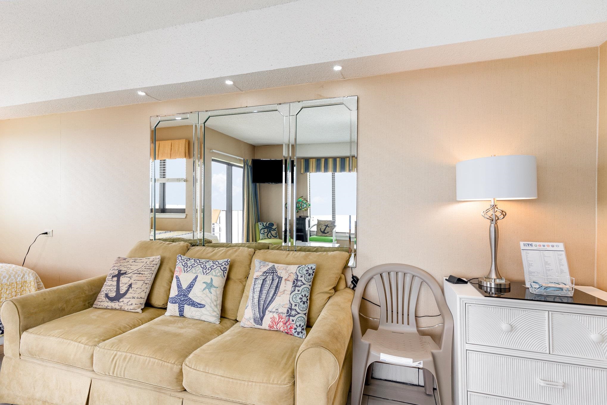 1605 S Ocean Blvd. Property Photo 8