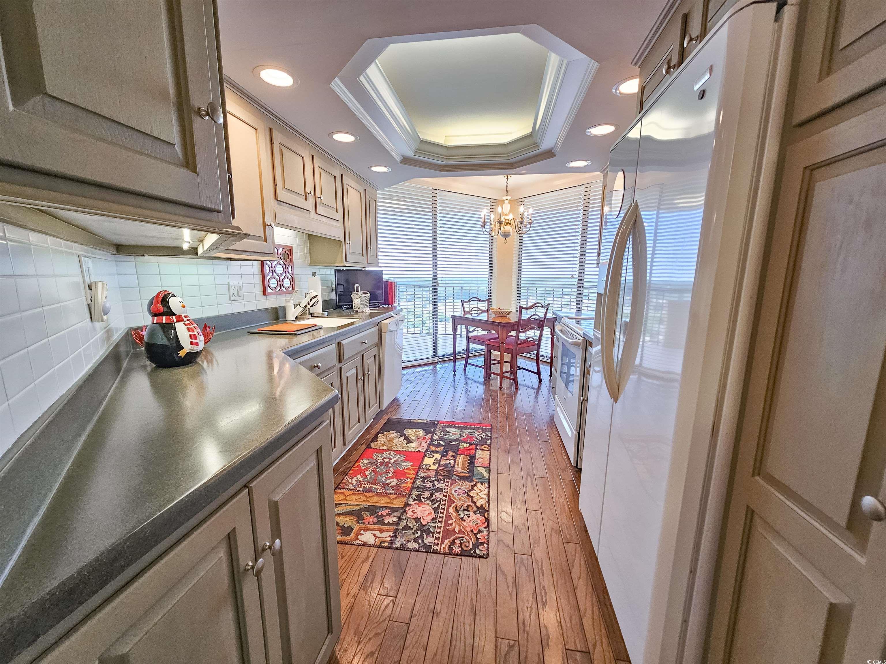 9650 Shore Dr. Property Photo 16