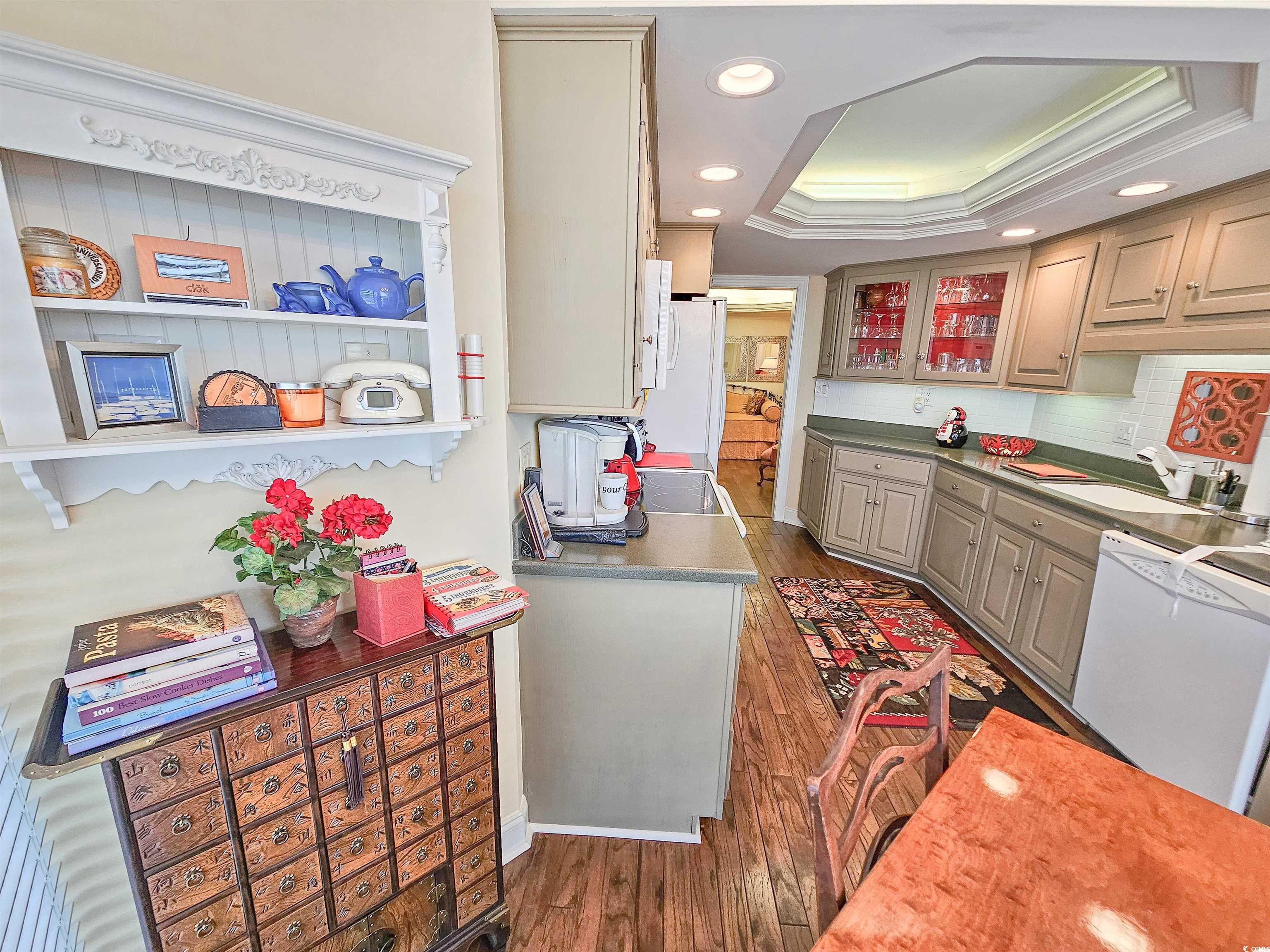 9650 Shore Dr. Property Photo 19