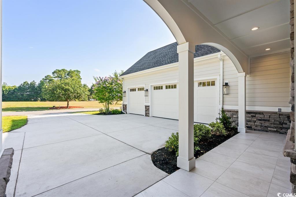 1012 Maccoa Dr. Property Photo 25