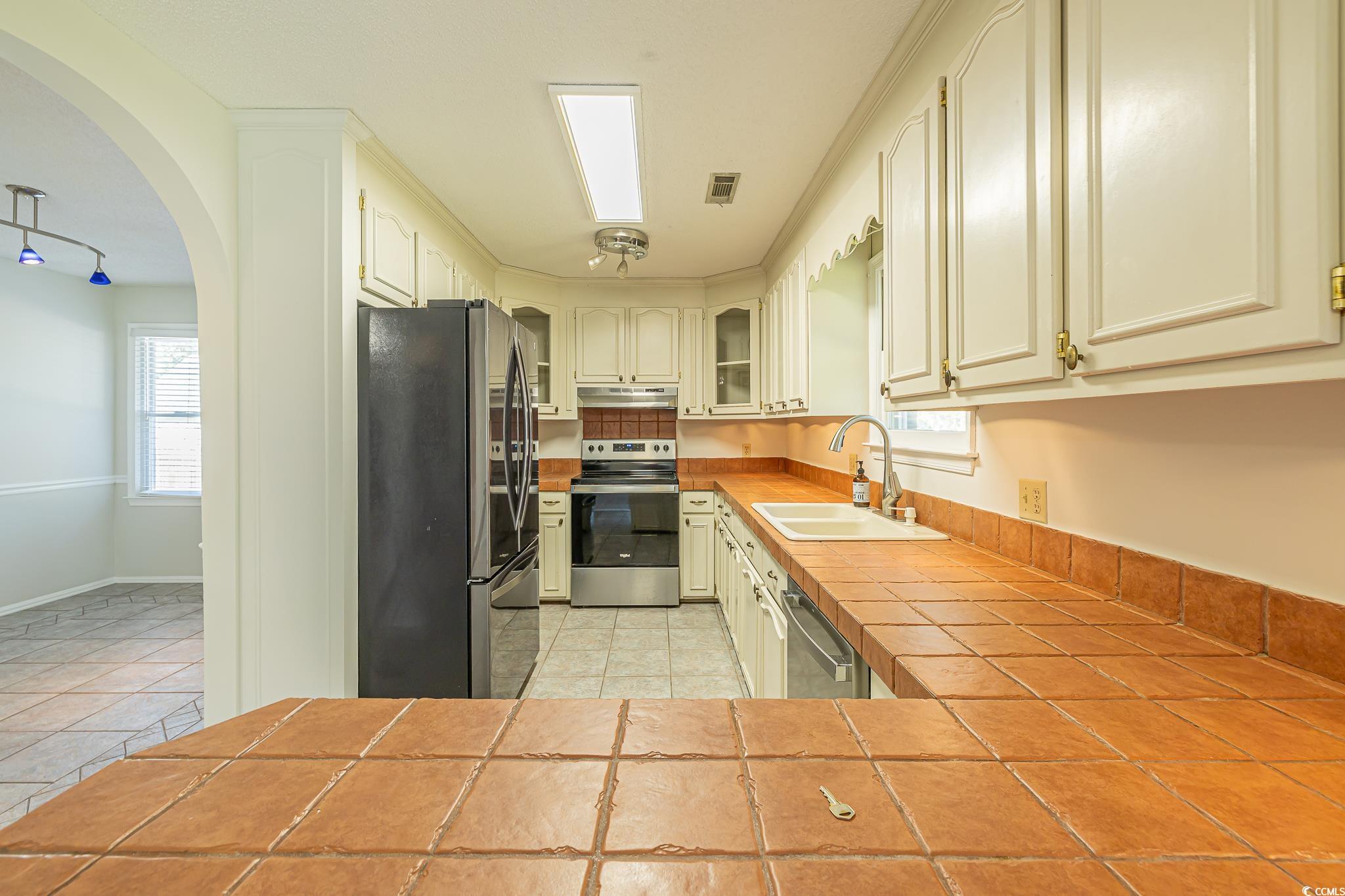 1437 Shoreline Dr. Property Photo 29