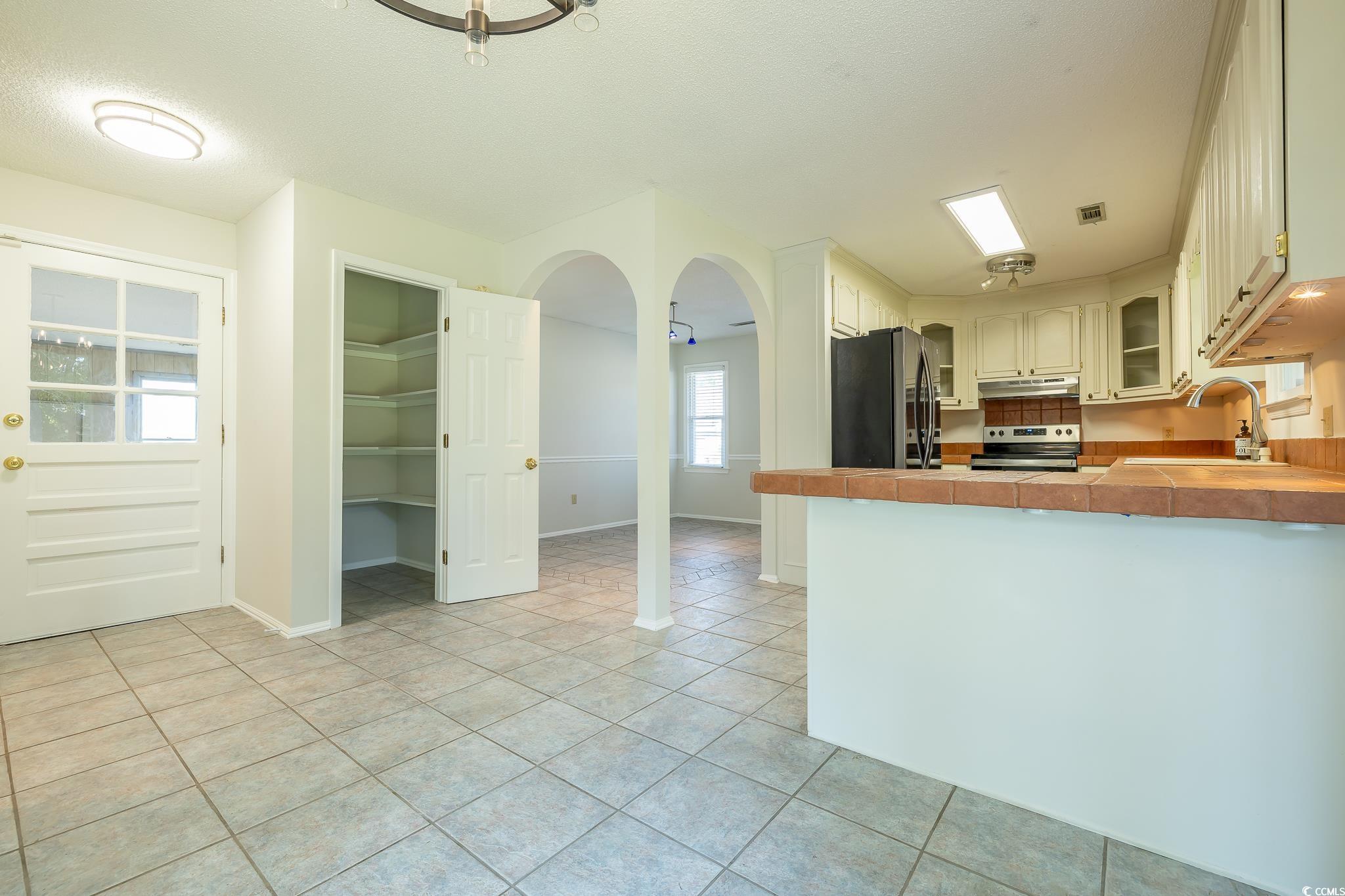 1437 Shoreline Dr. Property Photo 30