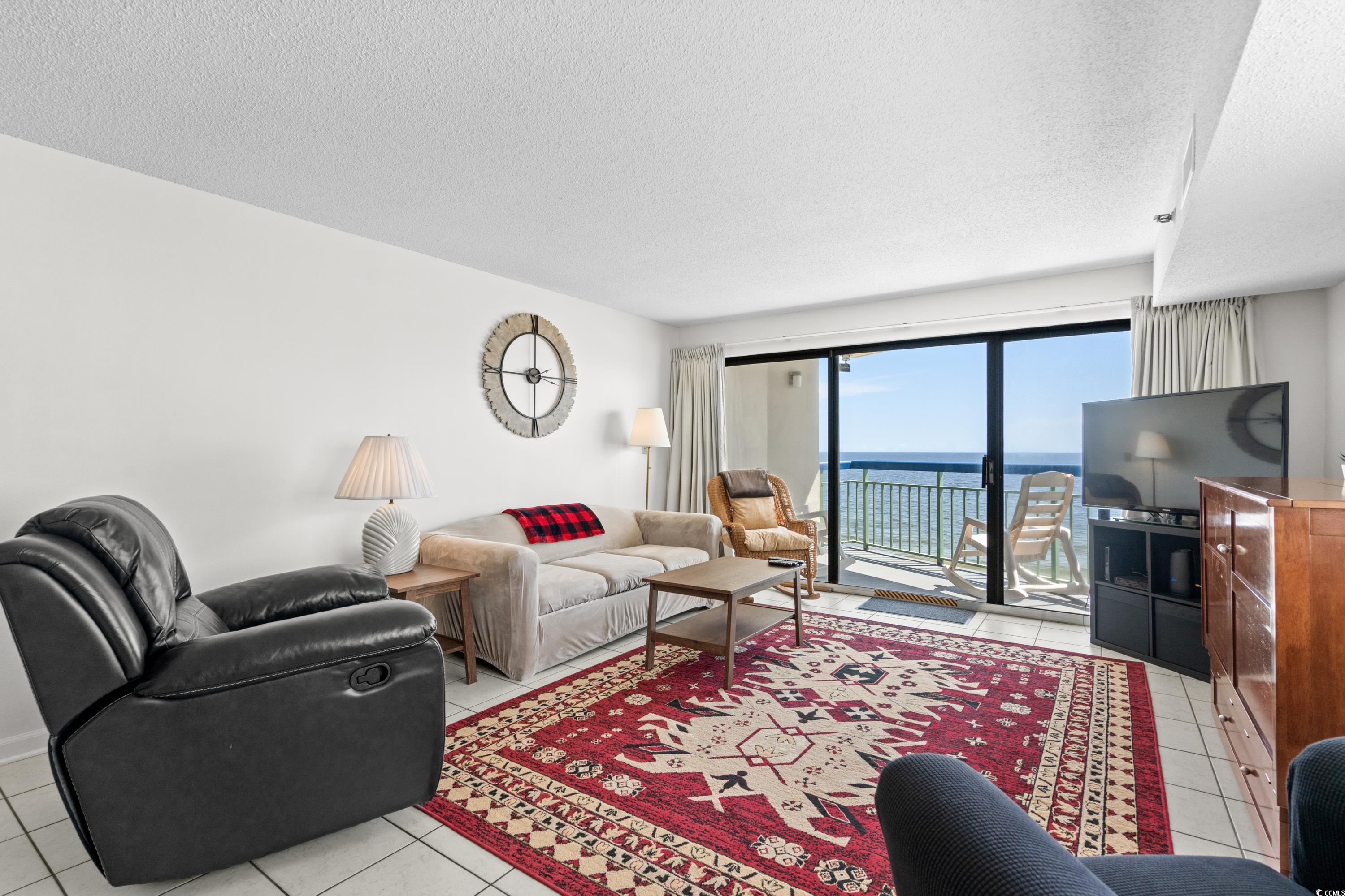 2500 N Ocean Blvd. Property Photo 9