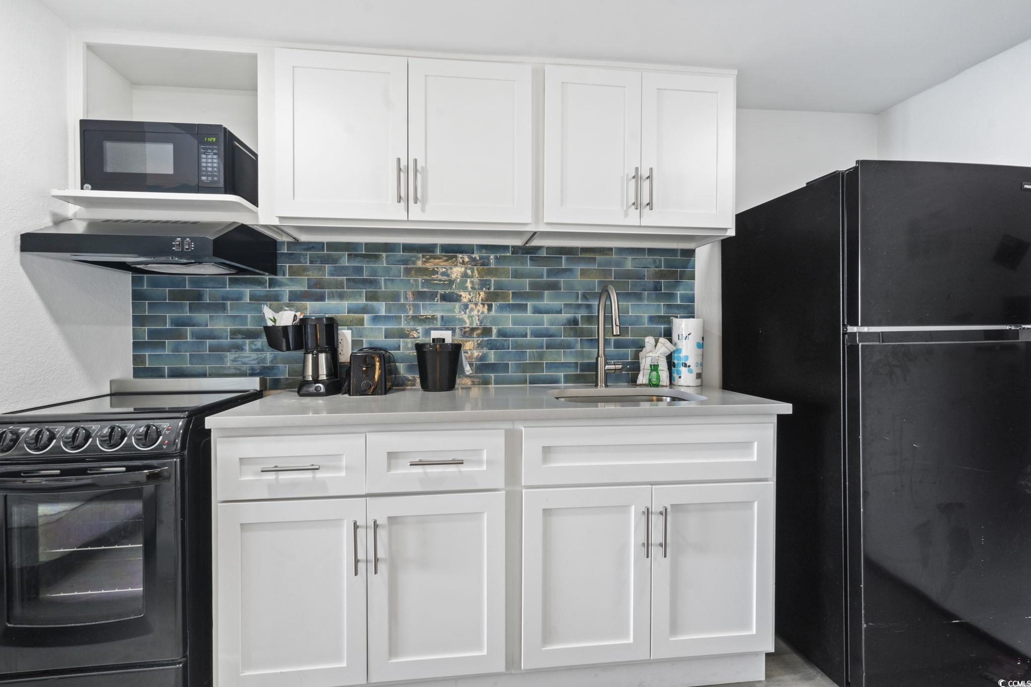 2401 Ocean Blvd. S Property Photo 15