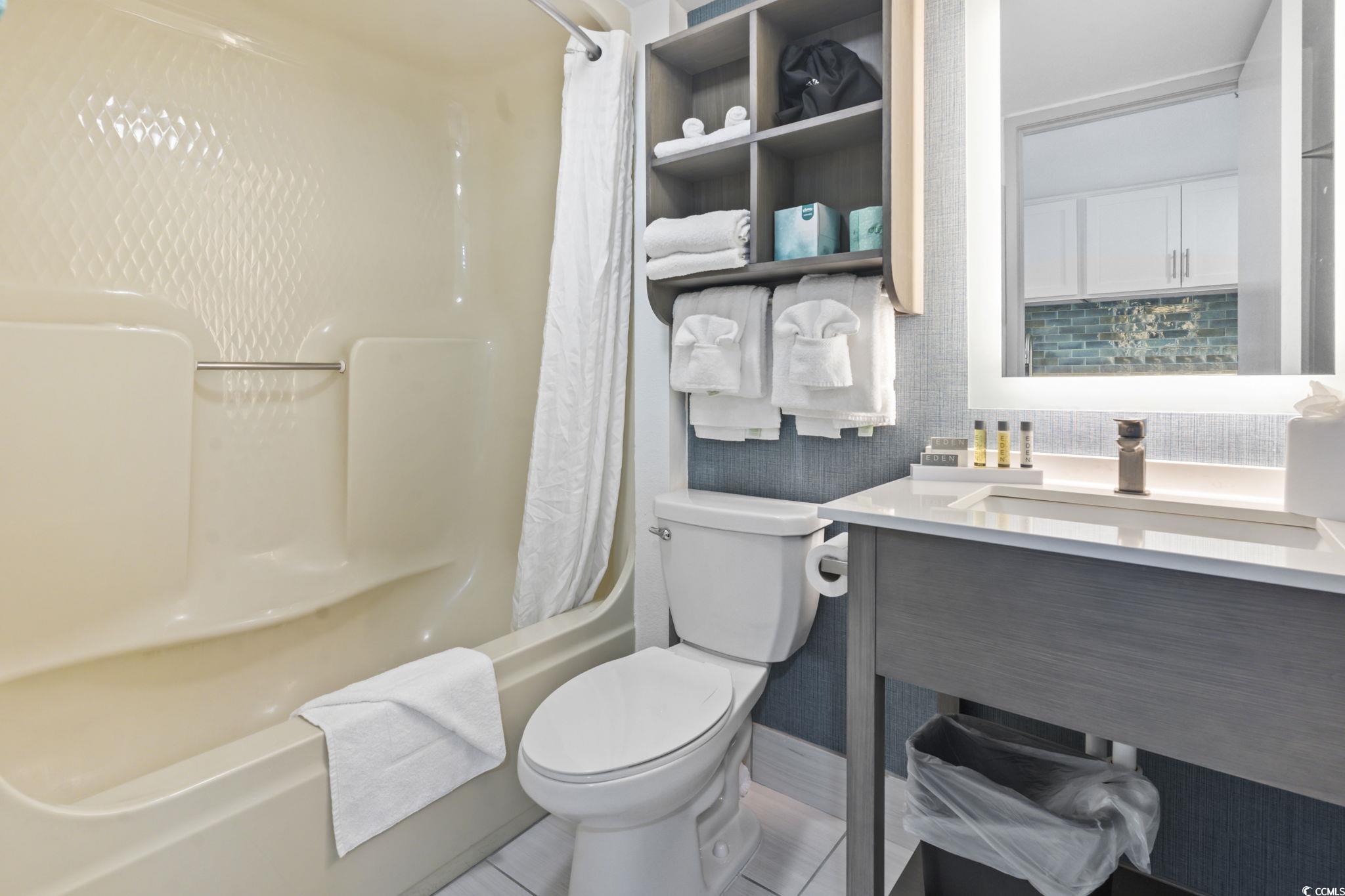 2401 Ocean Blvd. S Property Photo 16