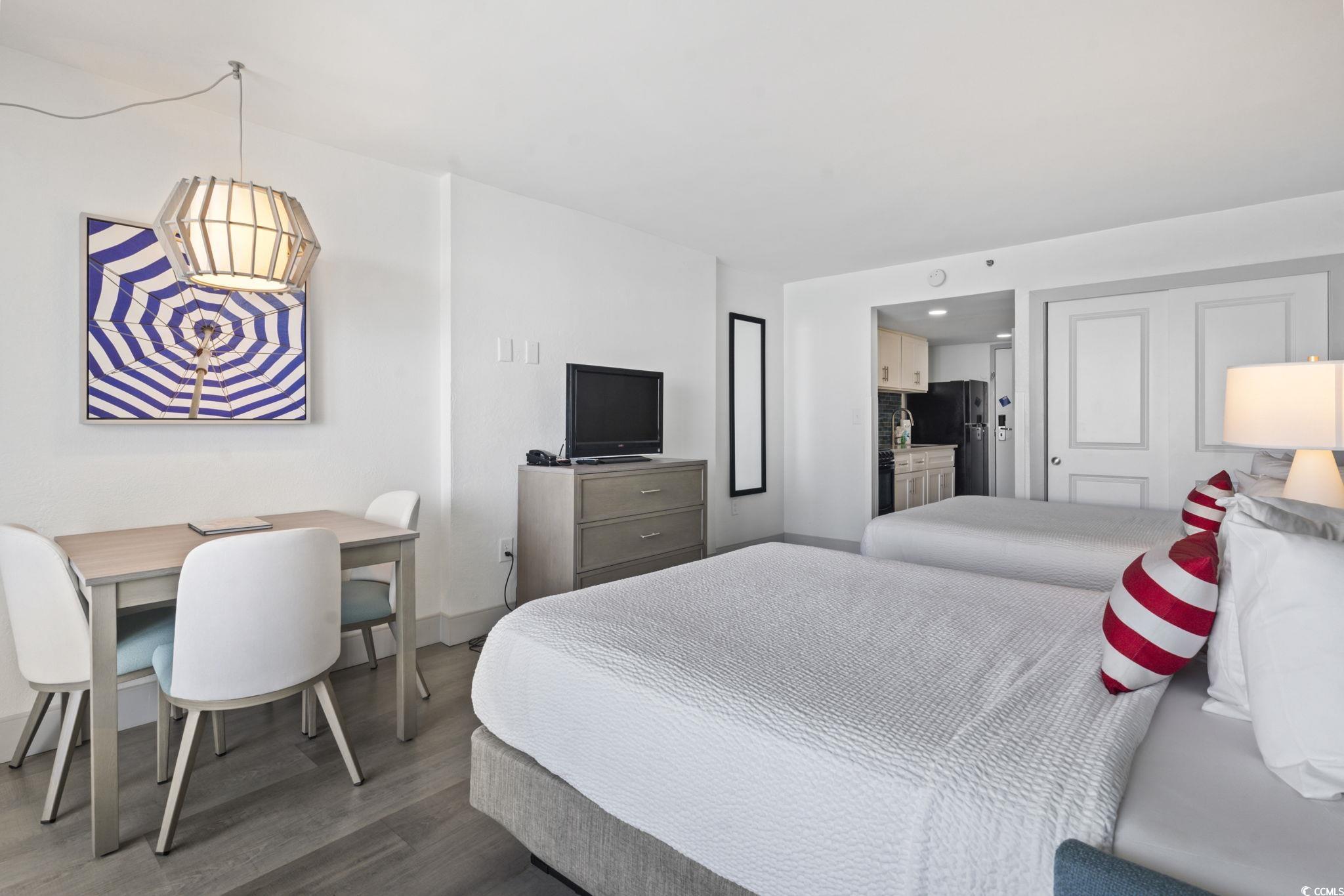 2401 Ocean Blvd. S Property Photo 24