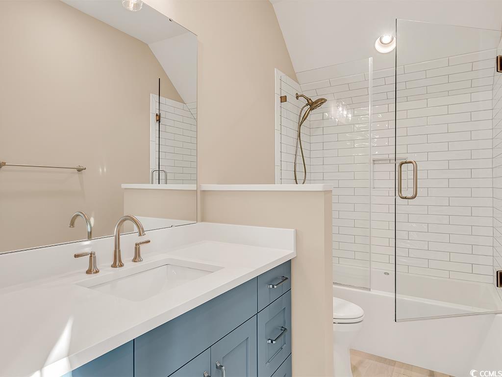 8111 Laurel Ash Ave. Property Photo 15