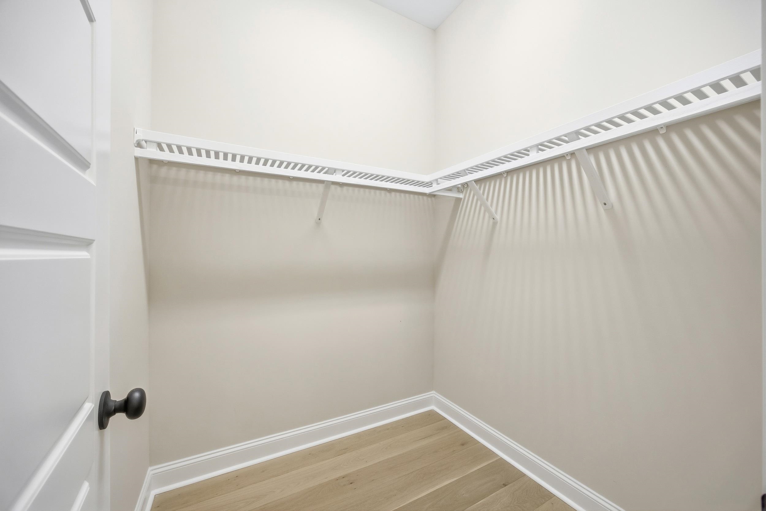 8111 Laurel Ash Ave. Property Photo 21